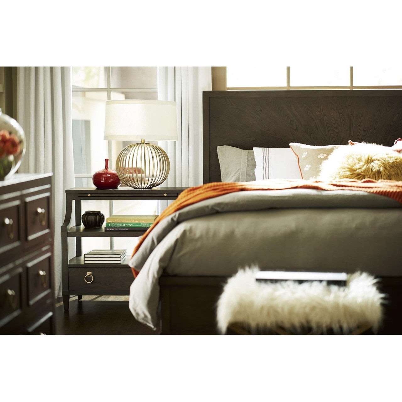 Soliloquy Bedside Table,788355