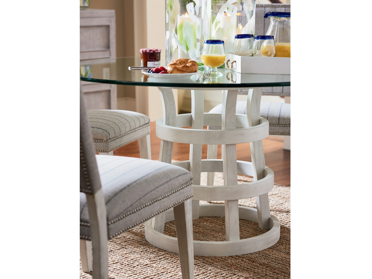Round Glass Table 44"