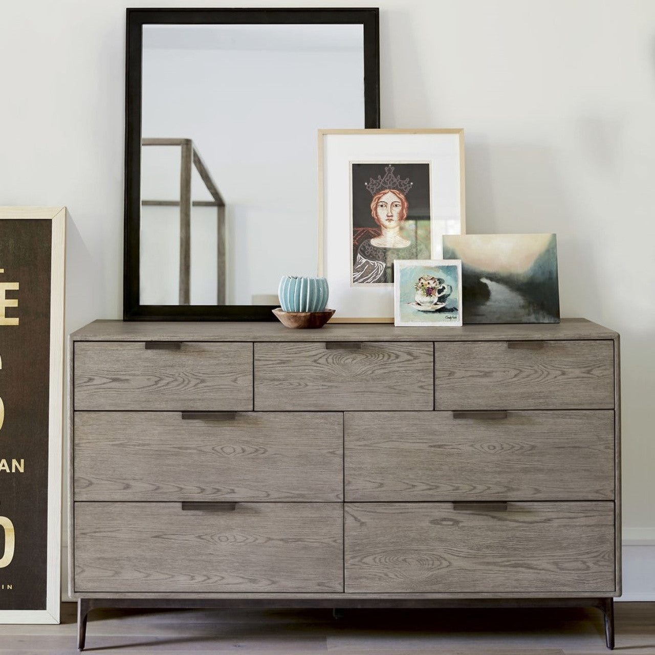 Gabby Modern Oak 7-Drawers Dressers