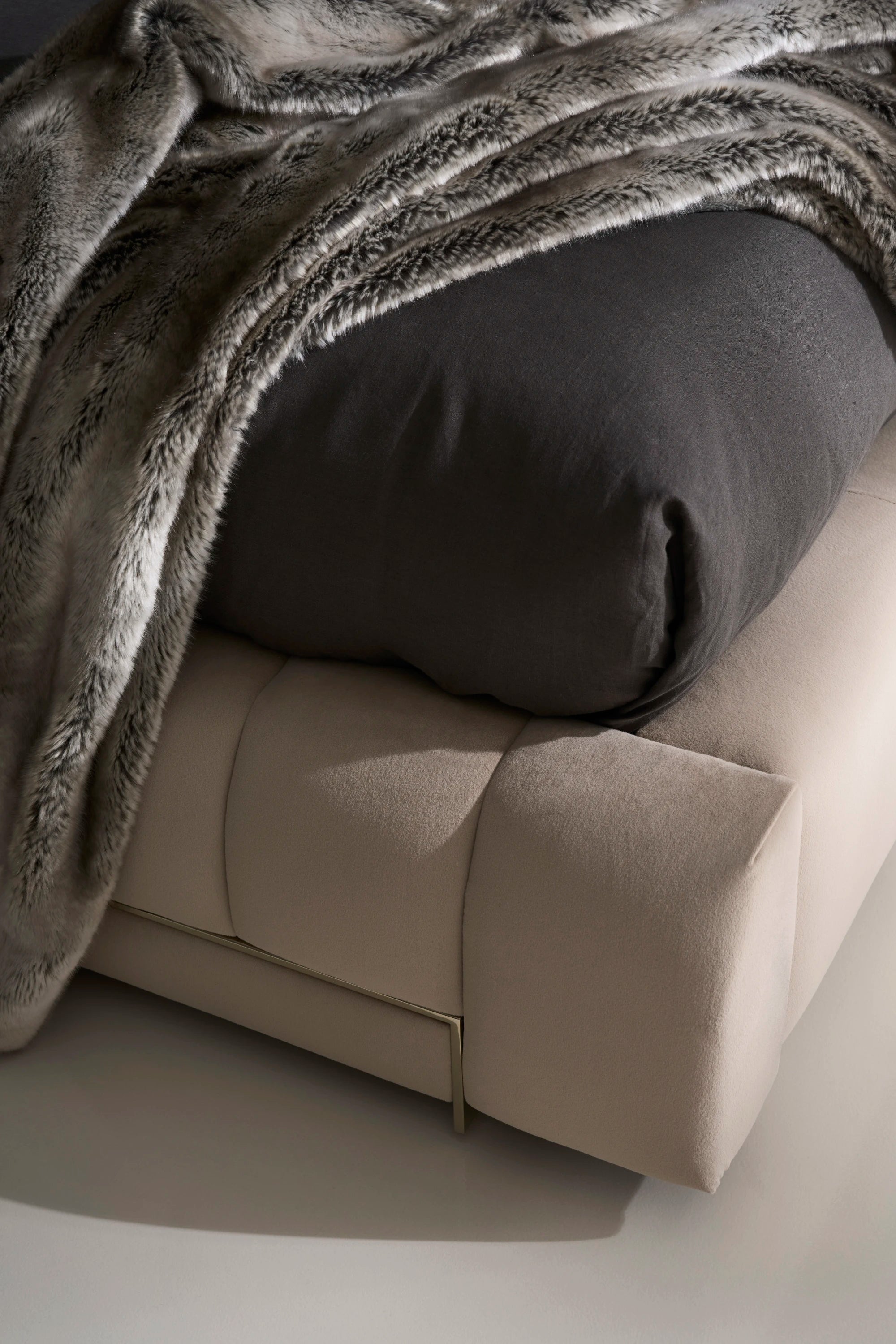 Well Balanced Bed by Caracole - view 6