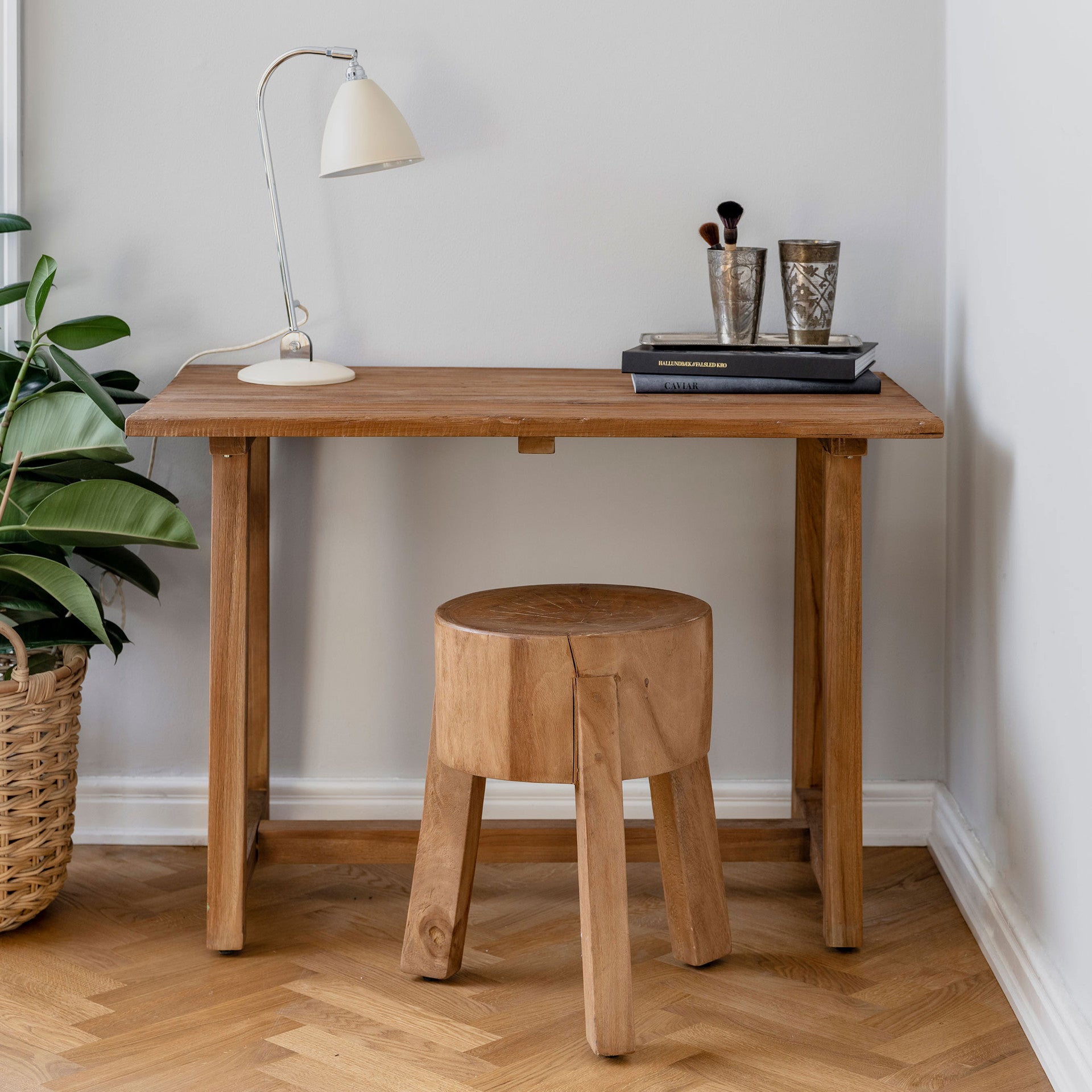 Roger Stool by Sika Design - view 2