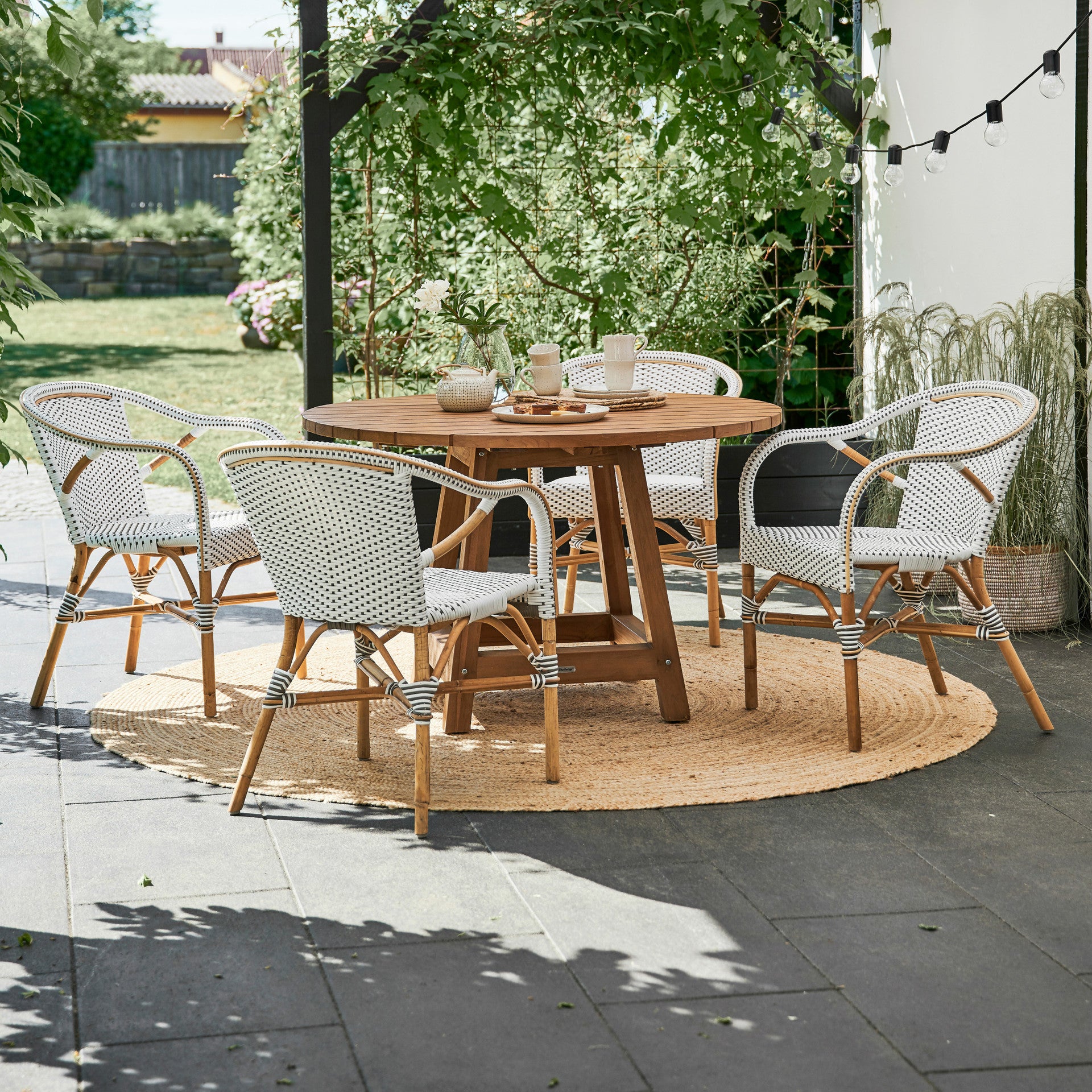 Madeleine Arm Chair by Sika Design - view 3