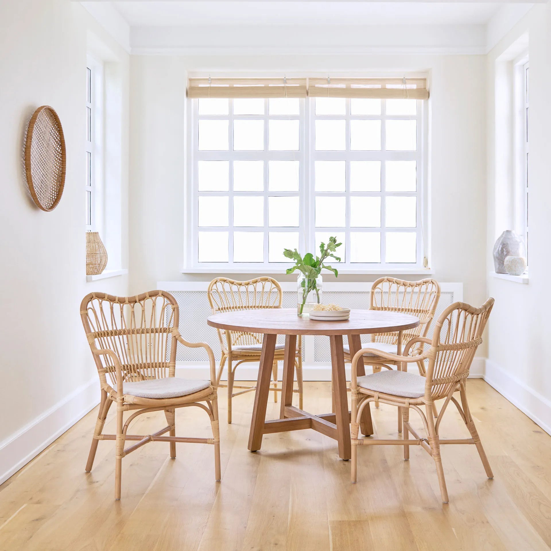 Aksel Cafe Table by Sika Design - view 2