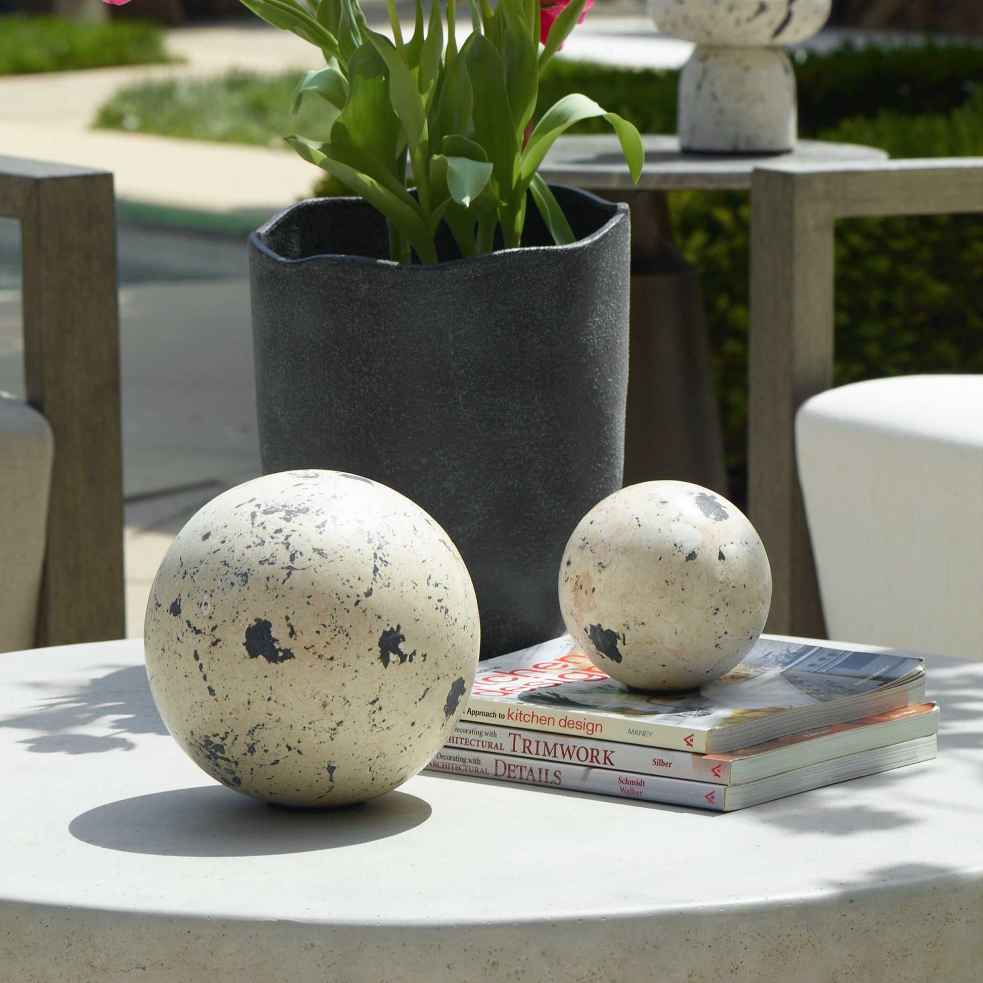 Uttermost Nouveau Indoor-Outdoor Spheres Set/2