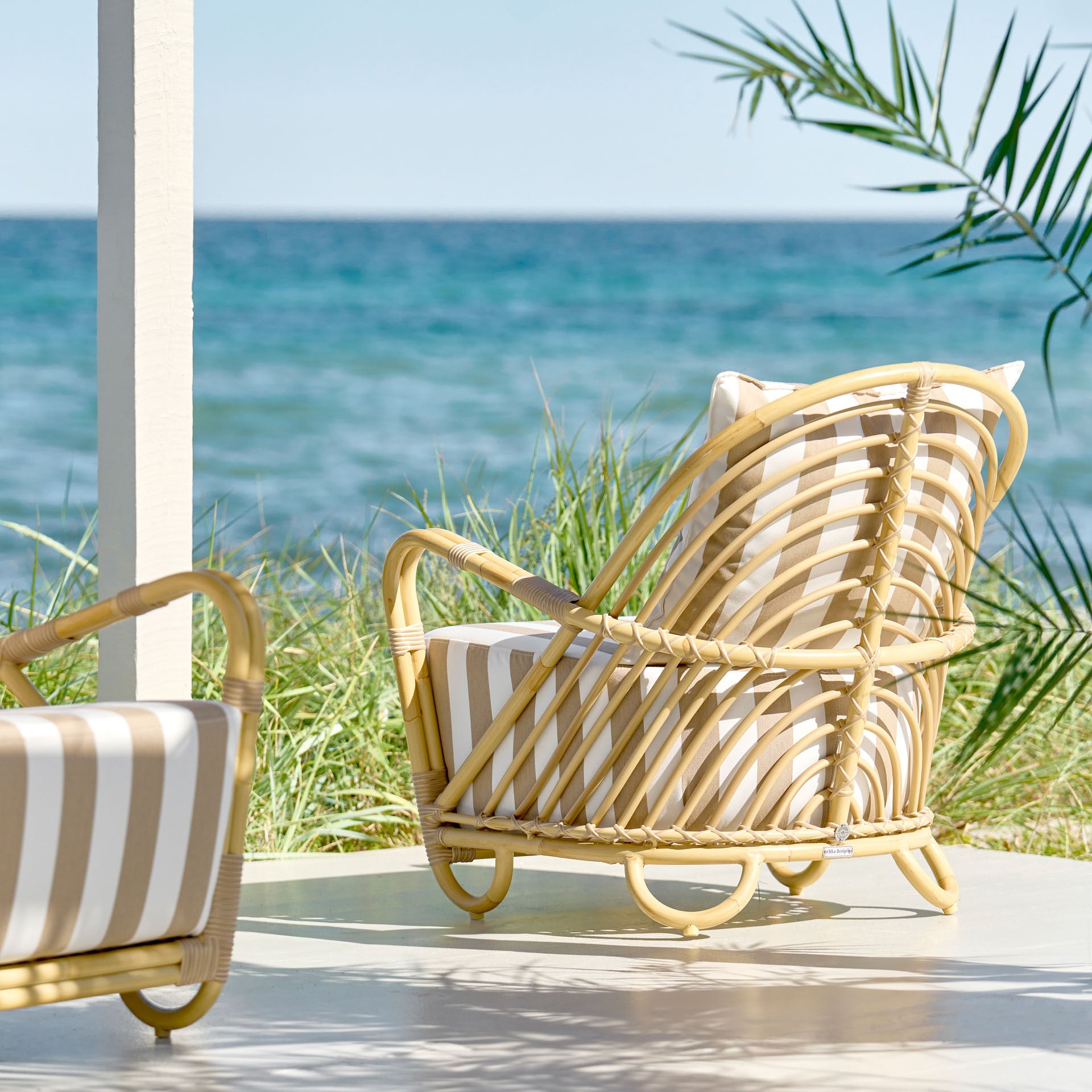 Arne Jacobsen Charlottenborg Chair Exterior by Sika Design - view 14