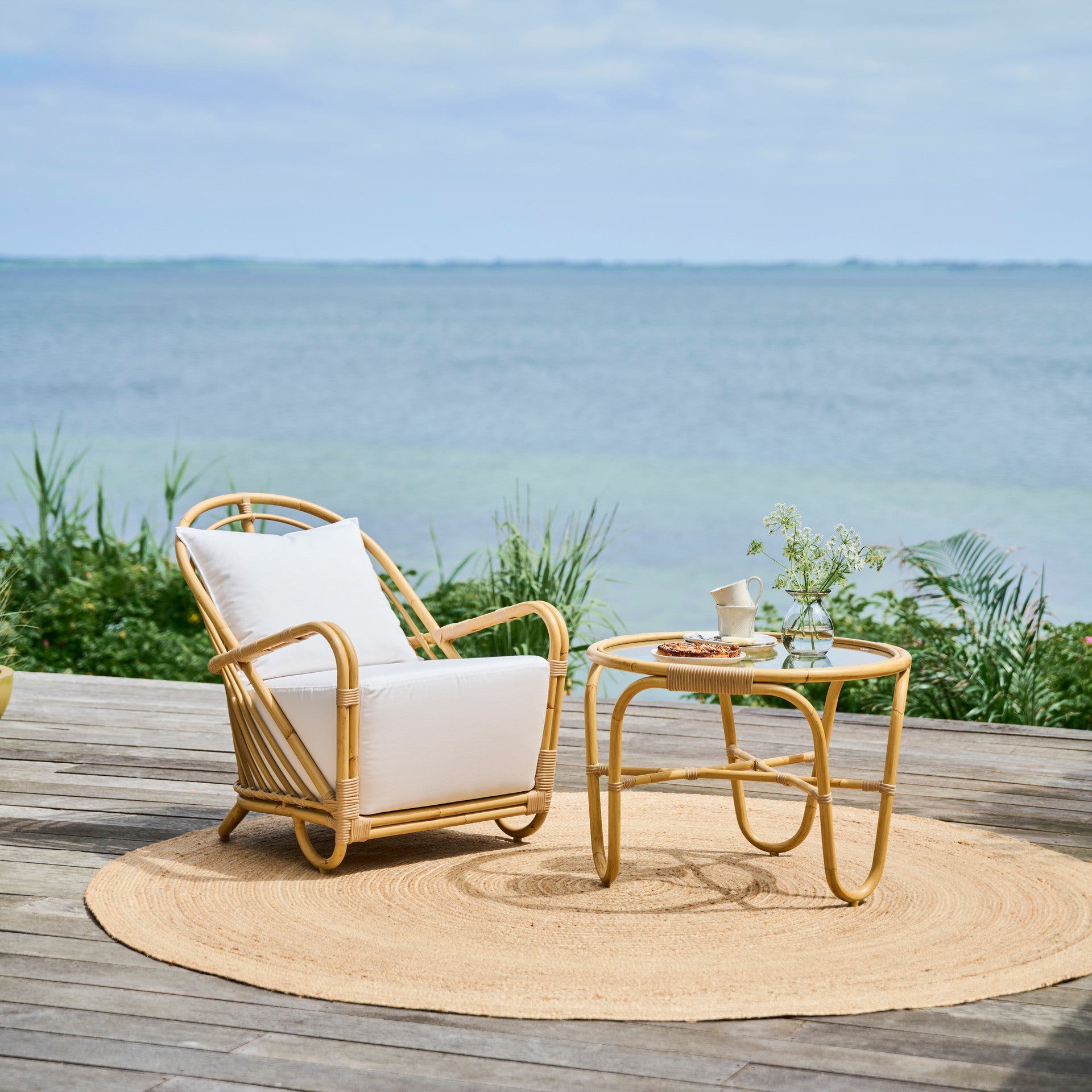 Arne Jacobsen Charlottenborg Chair Exterior by Sika Design - view 13
