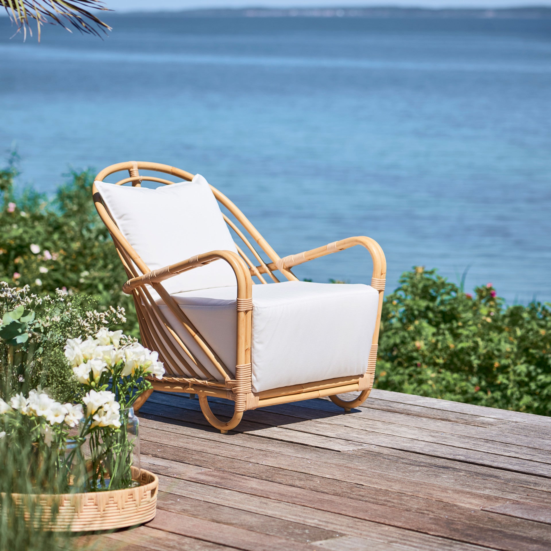 Arne Jacobsen Charlottenborg Chair Exterior by Sika Design - view 5