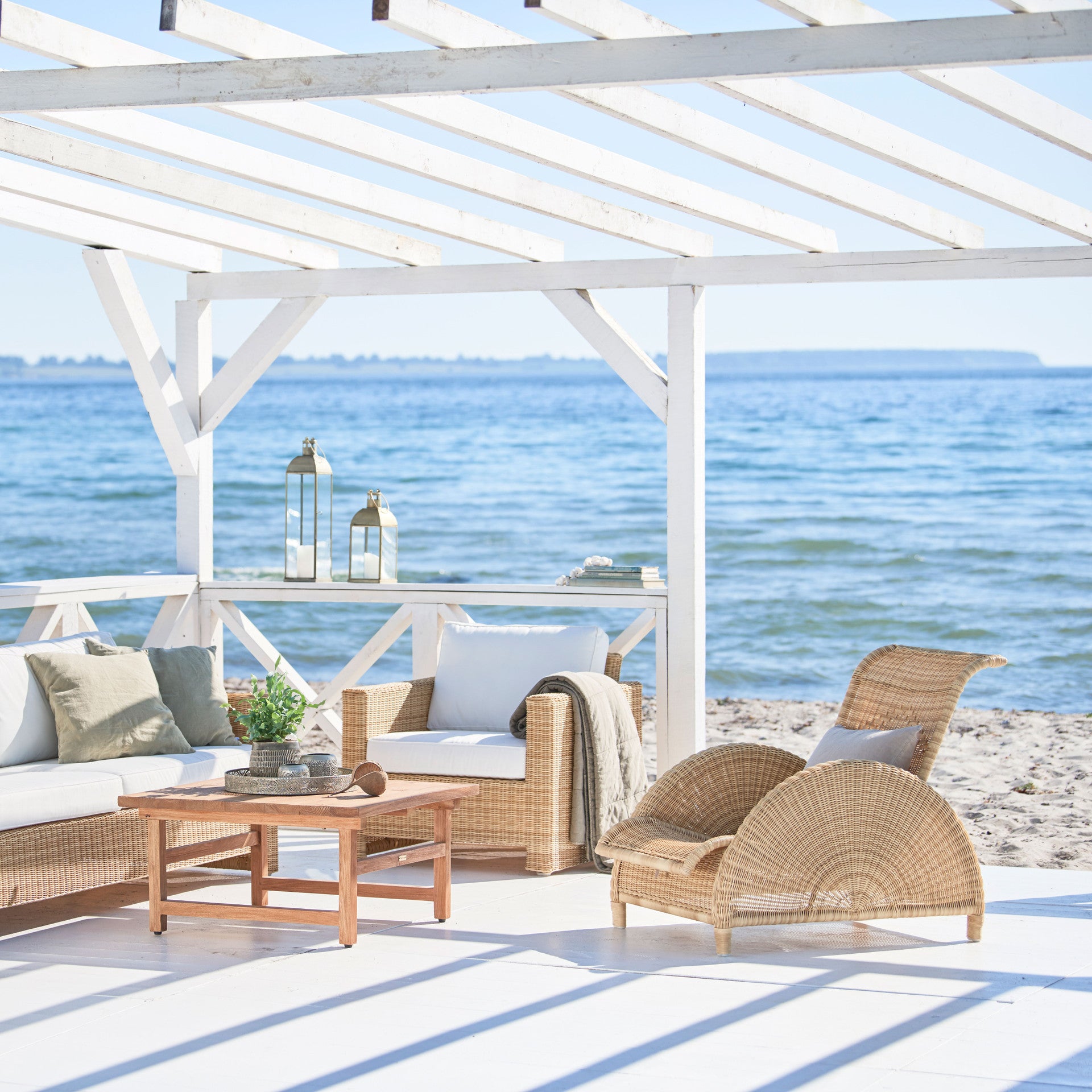 Paris Chair Exterior by Sika Design - view 11