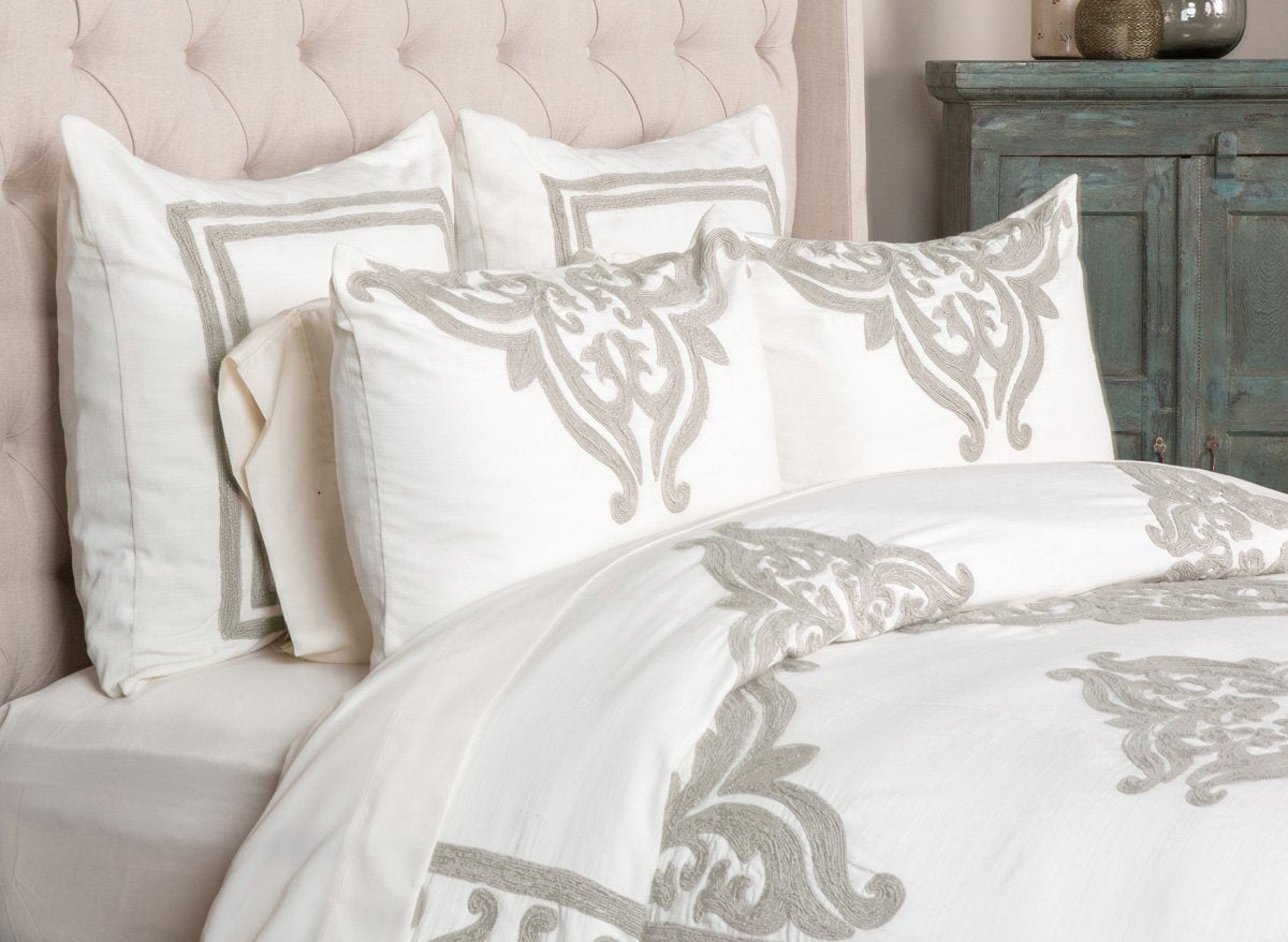 Patrina Duvet Collection - Ivory - Queen / Set