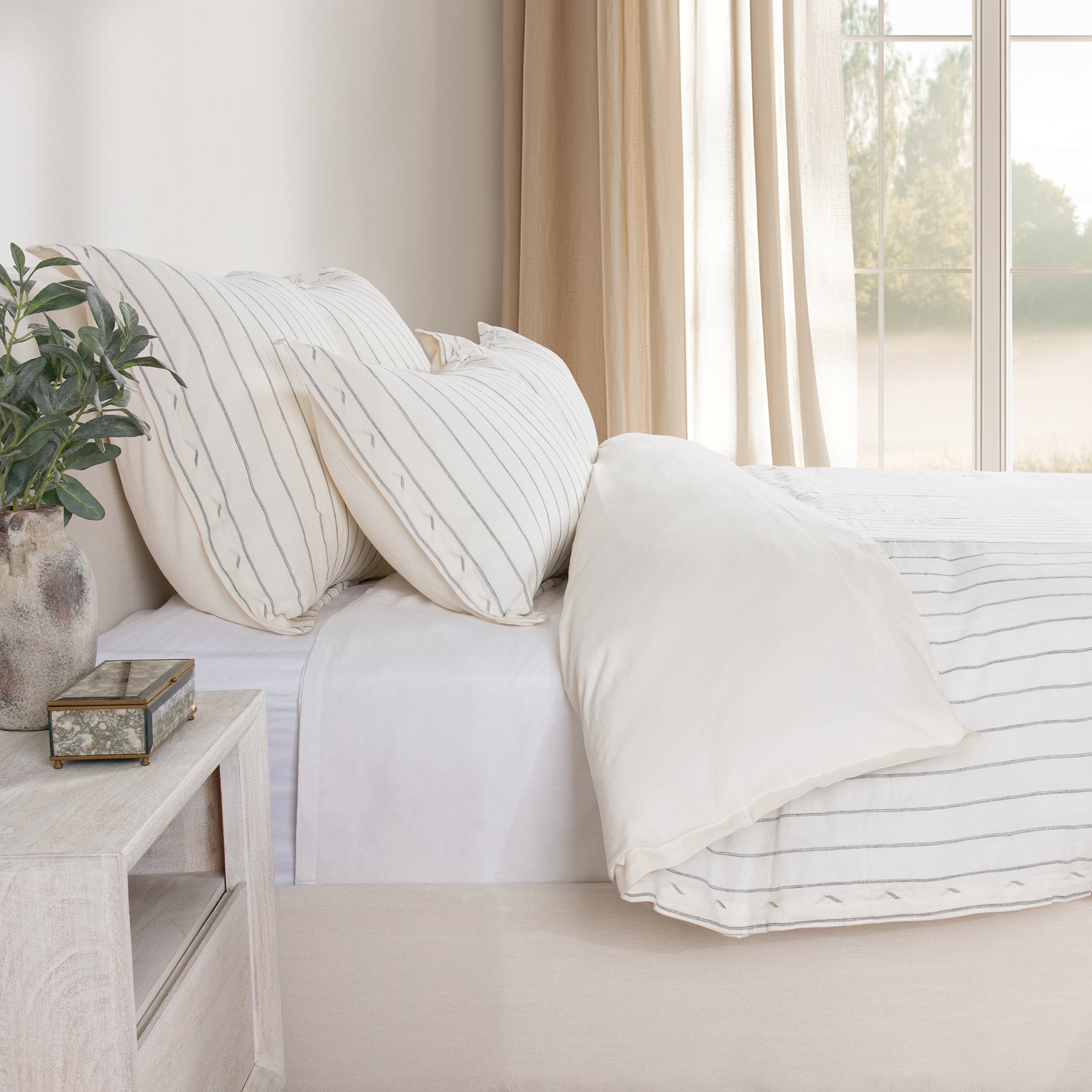 Monaco Duvet Collection - Ivory - King / Set