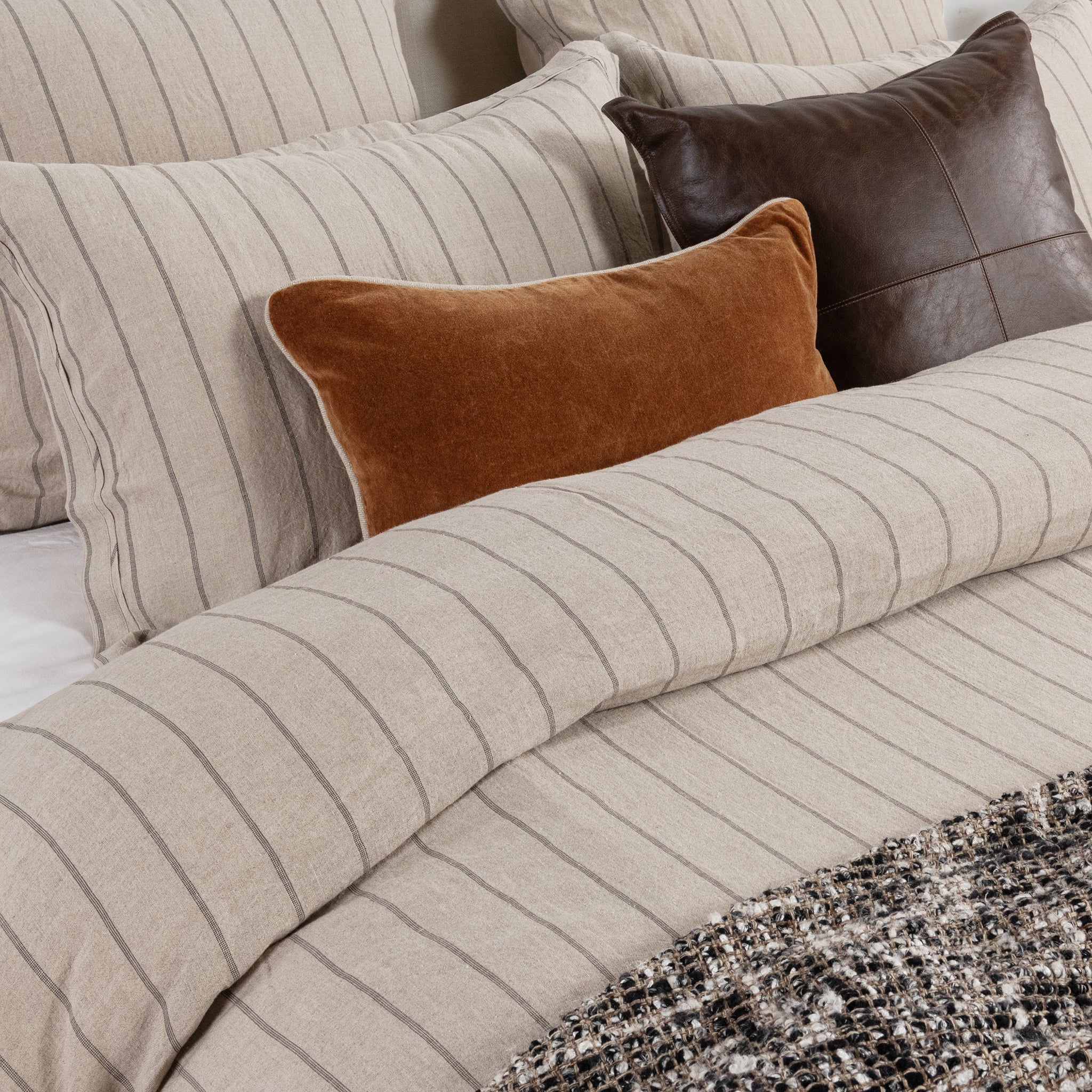 Monaco Duvet Collection - Natural - King / Set
