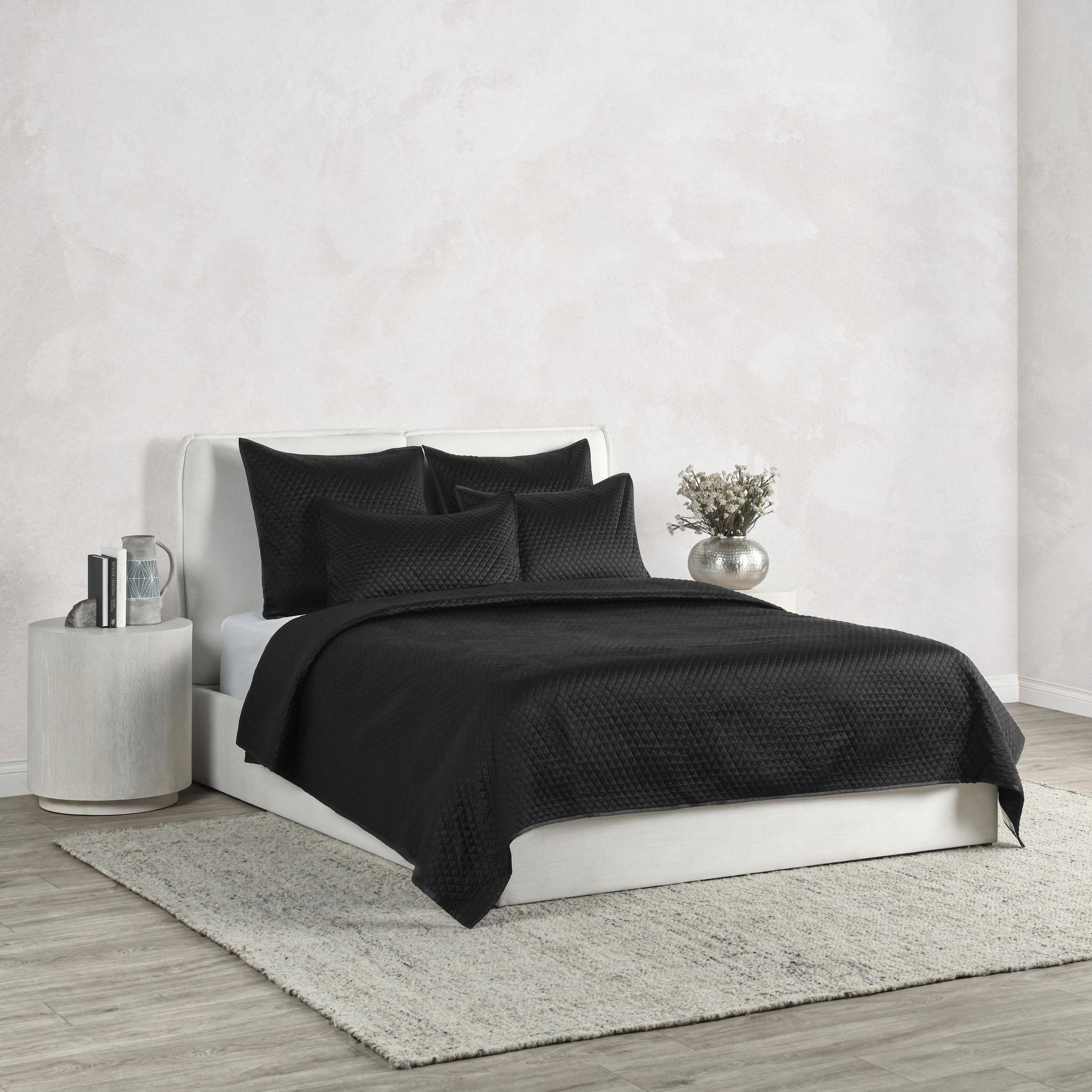 Diamond Quilt Collection - Onyx - King / Set
