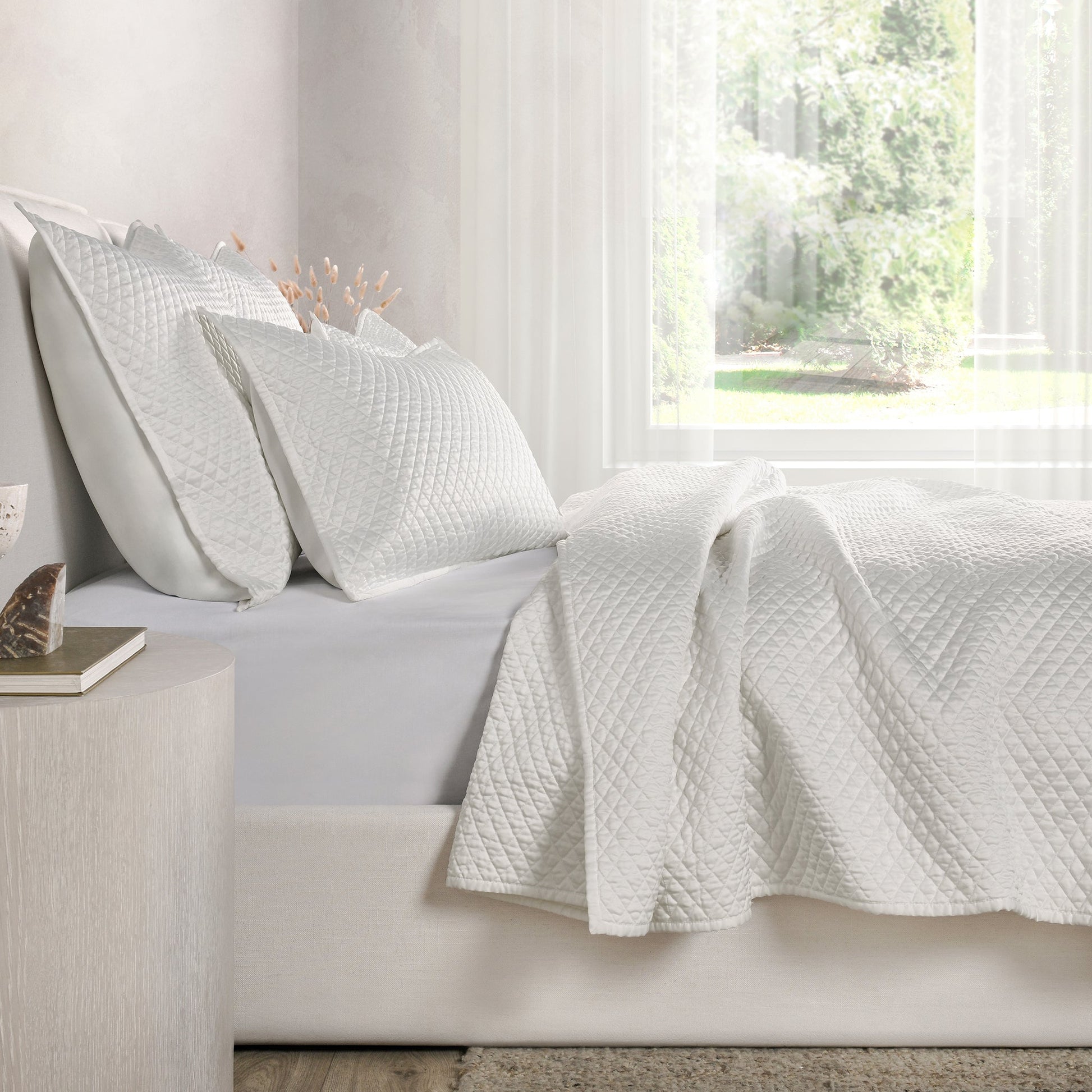 Diamond Quilt Collection - White - King / Set