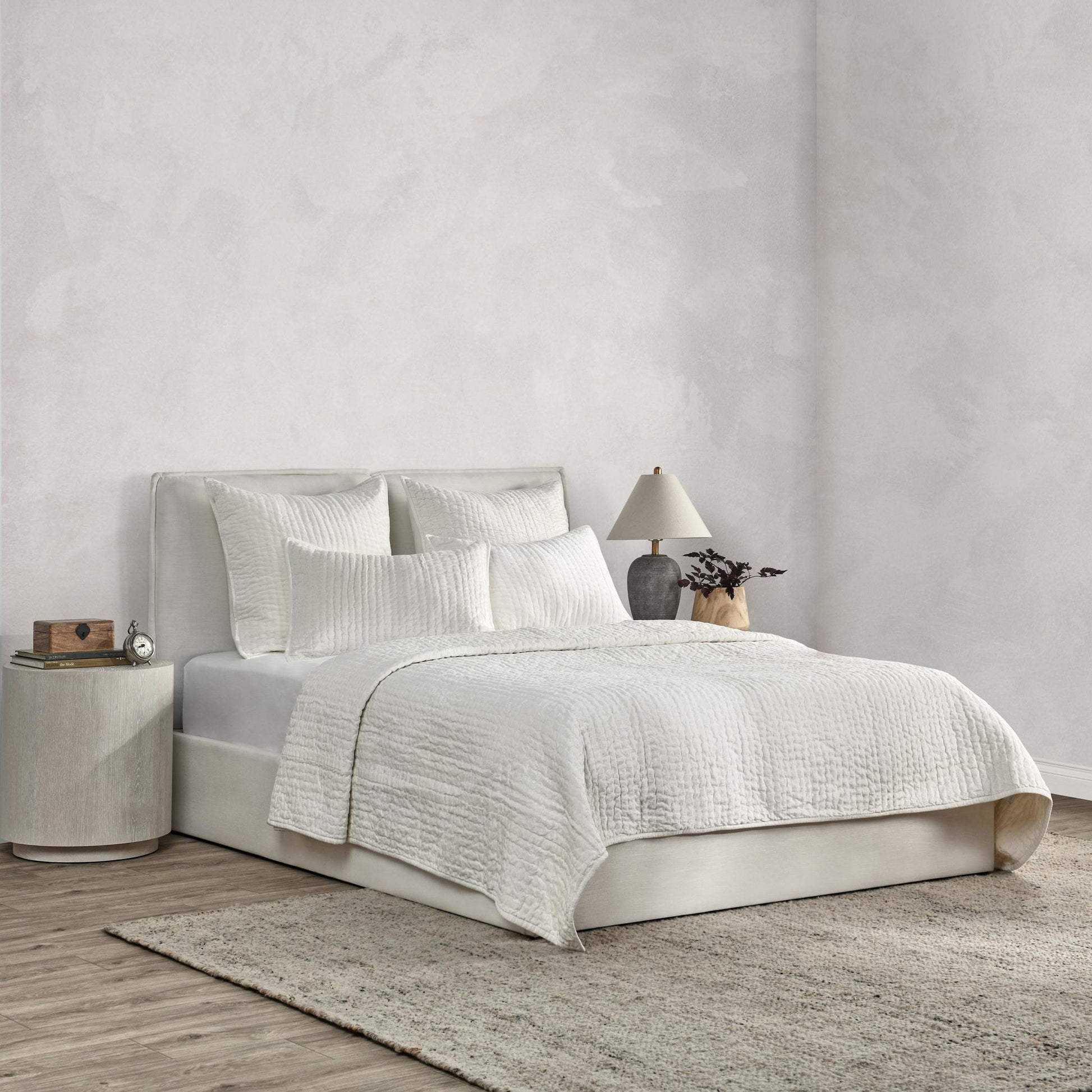 Bari Velvet Quilt Collection - Cloud - King / Set