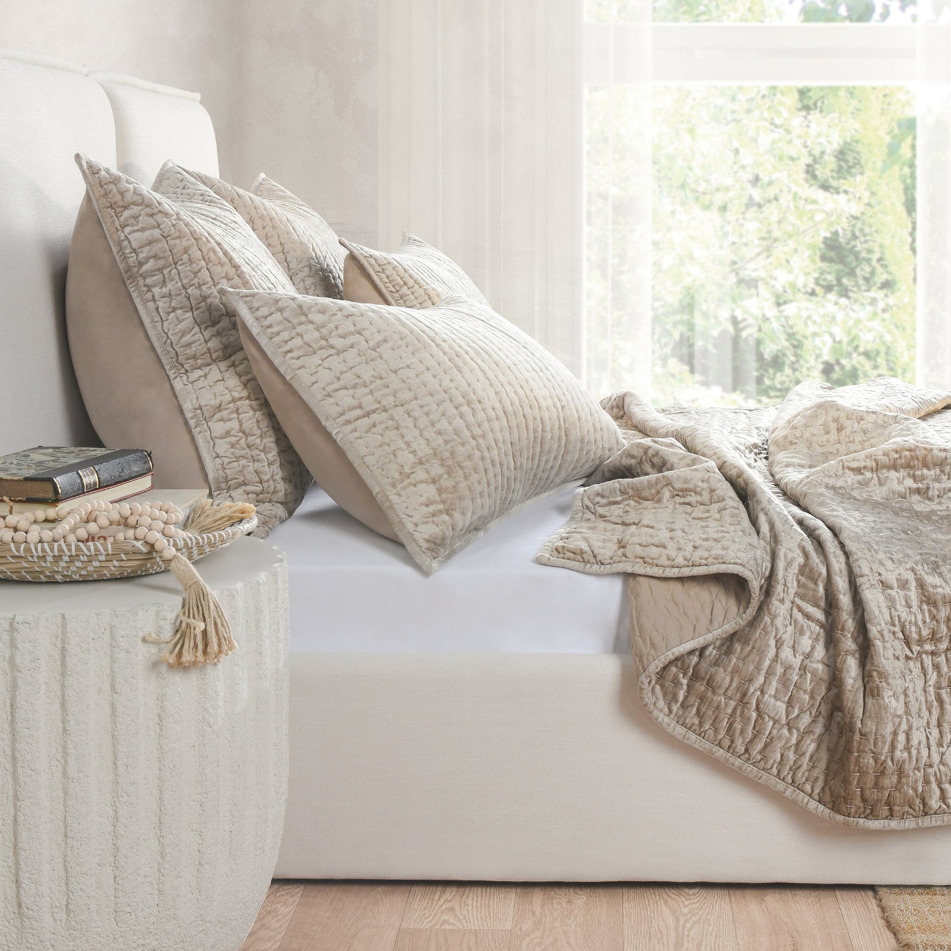 Bari Velvet Quilt Collection - Pebble - King / Set