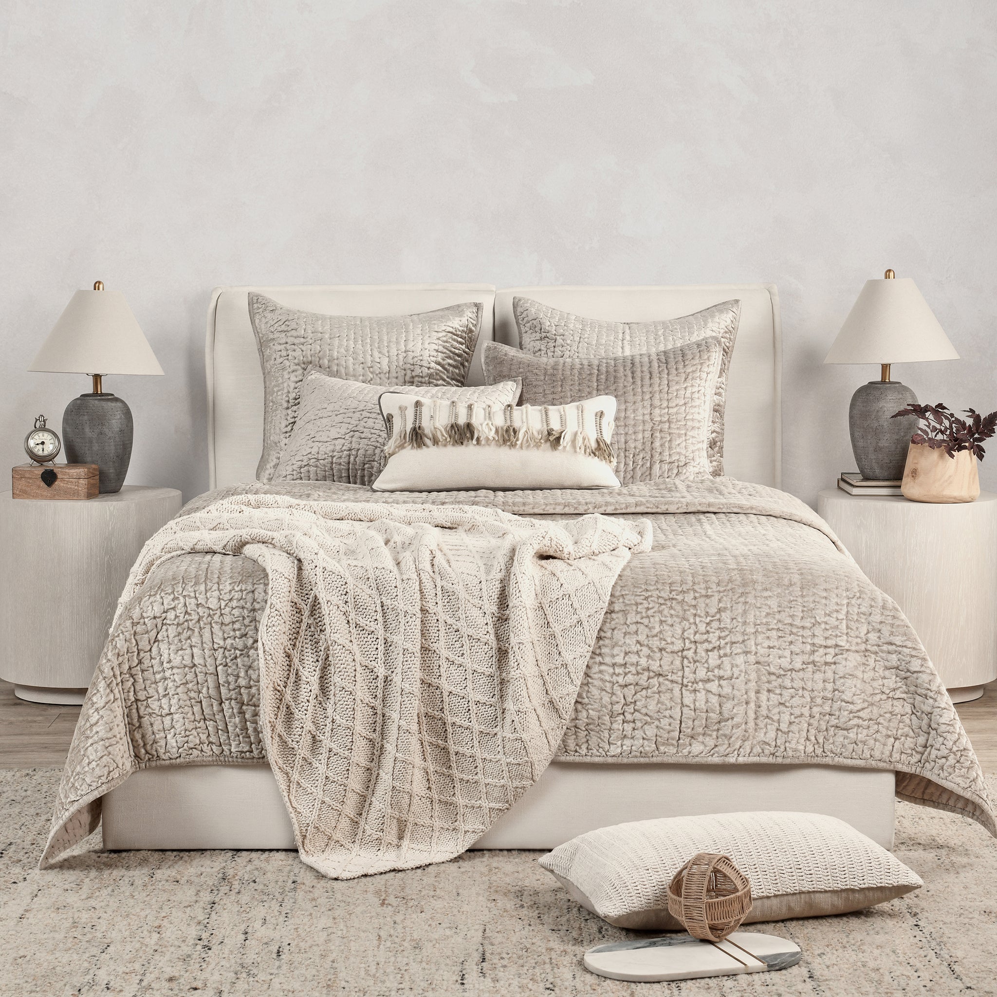 Bari Velvet Quilt Collection - Pebble - King / Set