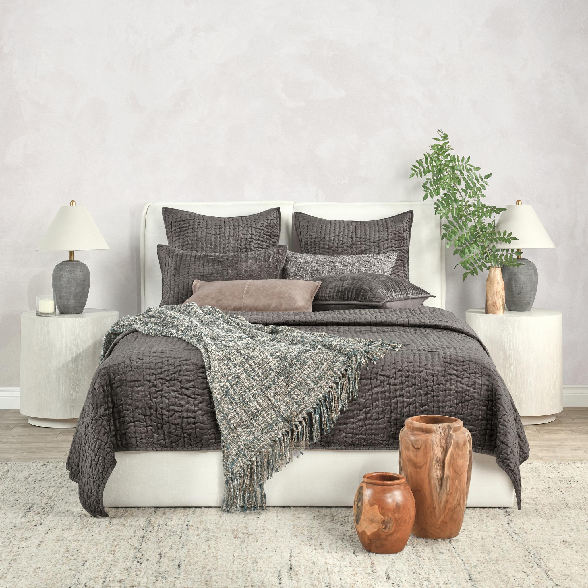 Bari Velvet Quilt Collection - Desert - King / Set