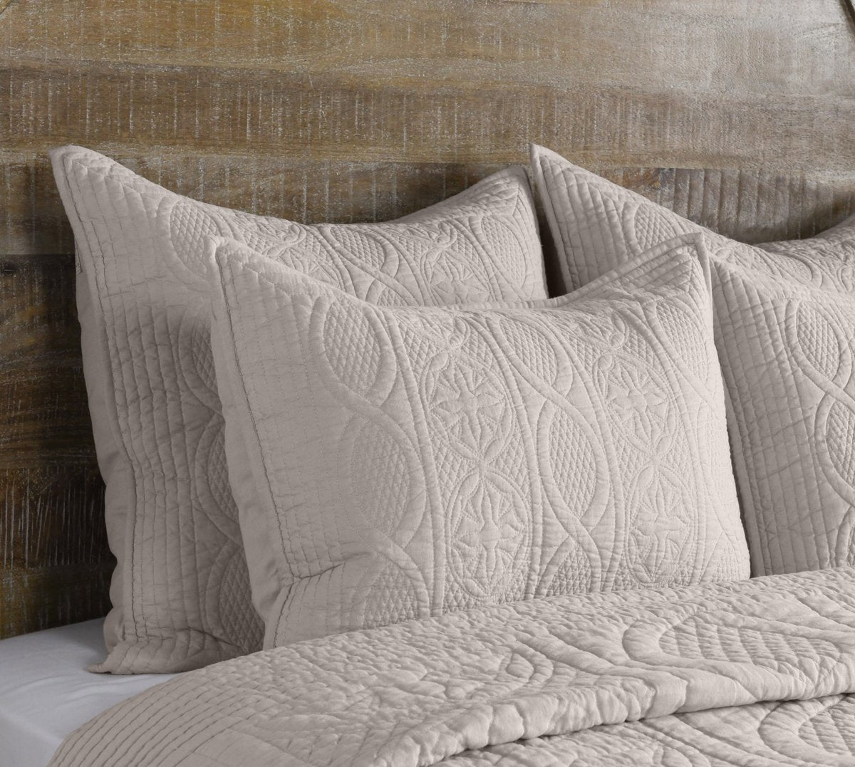 Anessa Quilt Collection - Taupe - Queen / Set