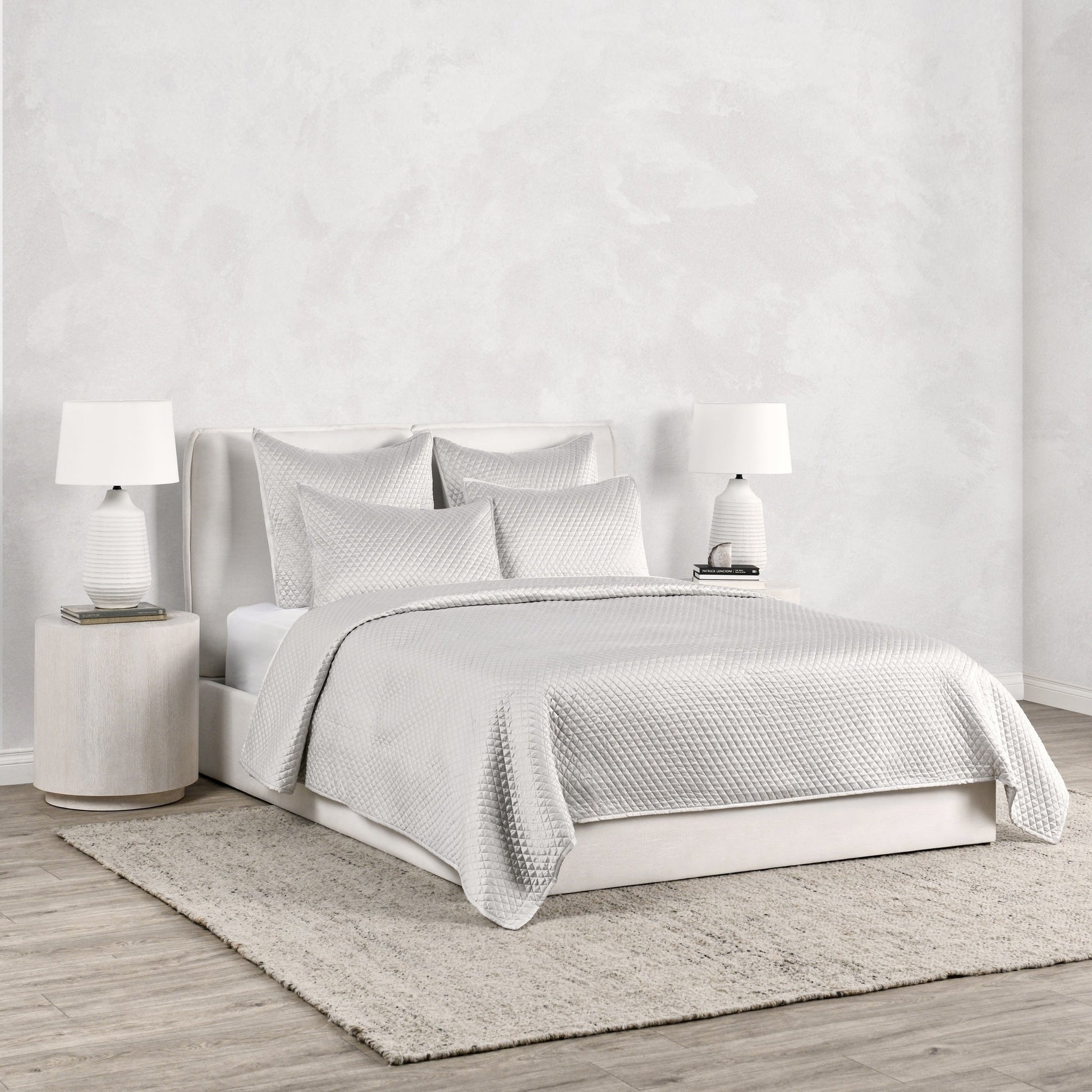 Diamond Quilt Collection - Silver - King / Set