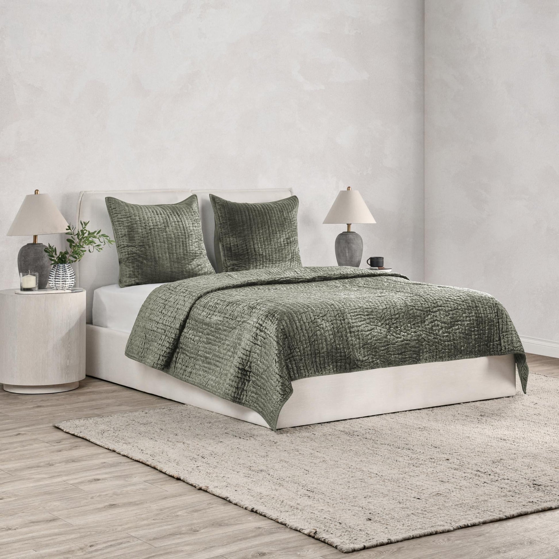 Bari Velvet Quilt Collection - Sage - King / Set