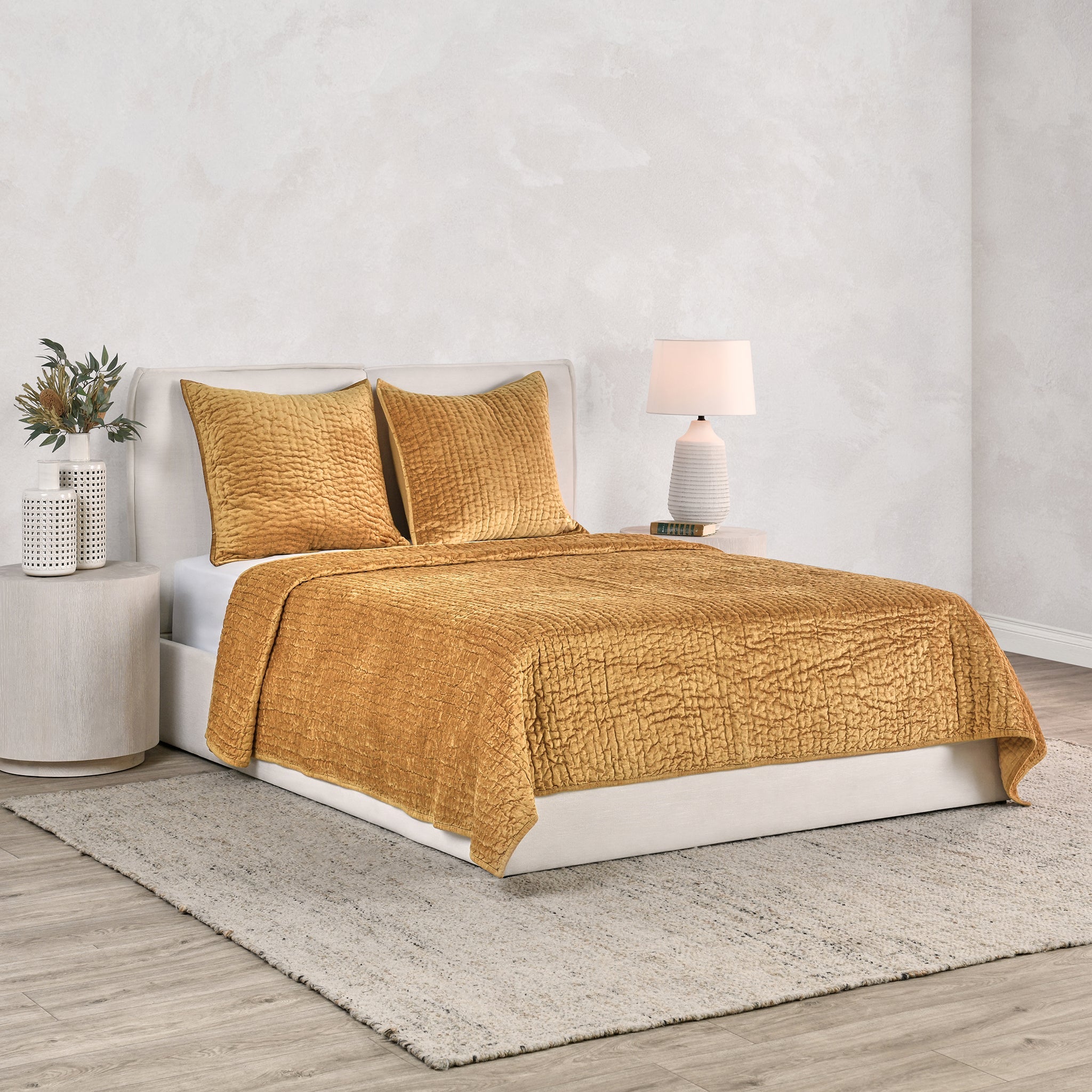 Bari Velvet Quilt Collection - Honey Gold - King / Set