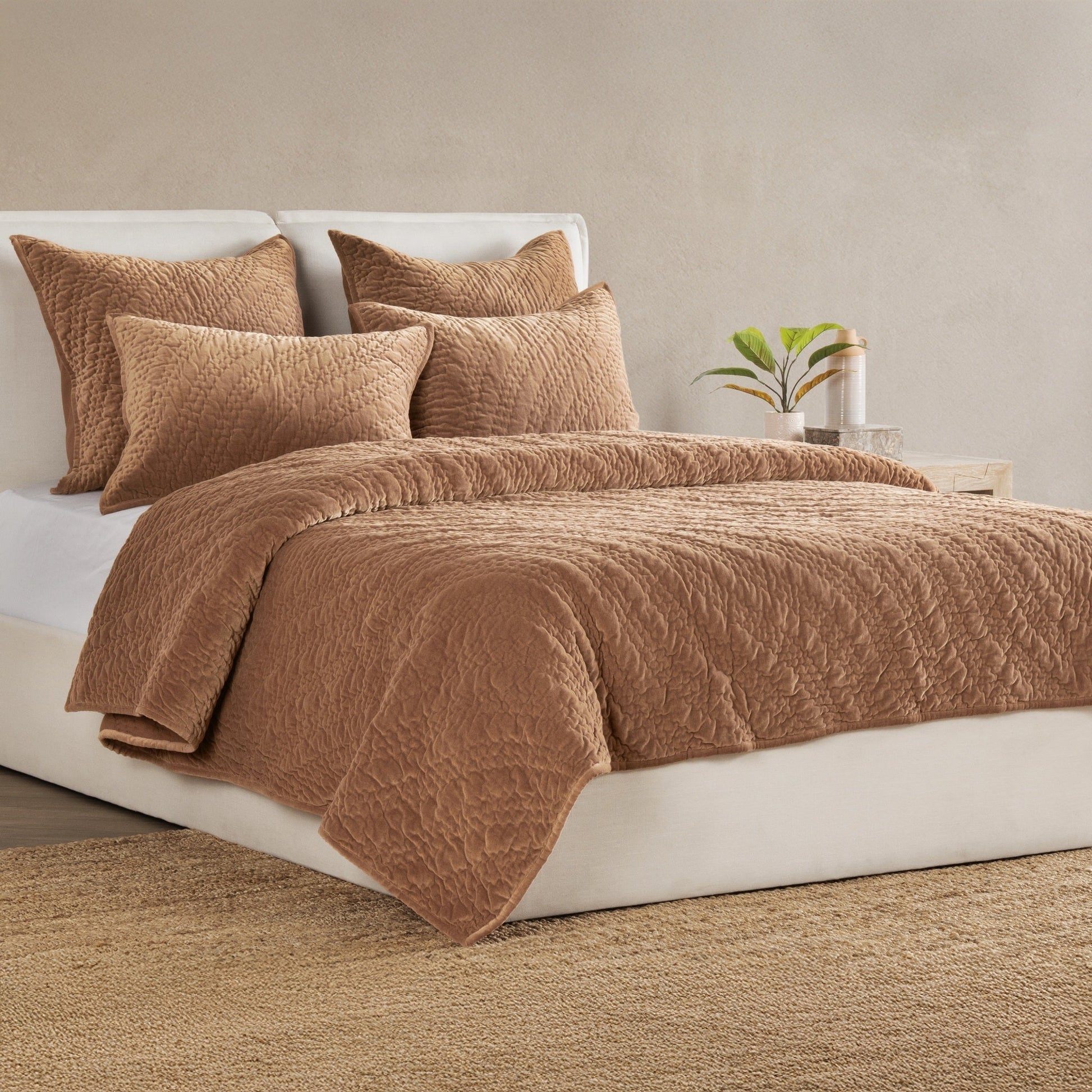 Elms Velvet Quilt Collection - Hazel - King / Set