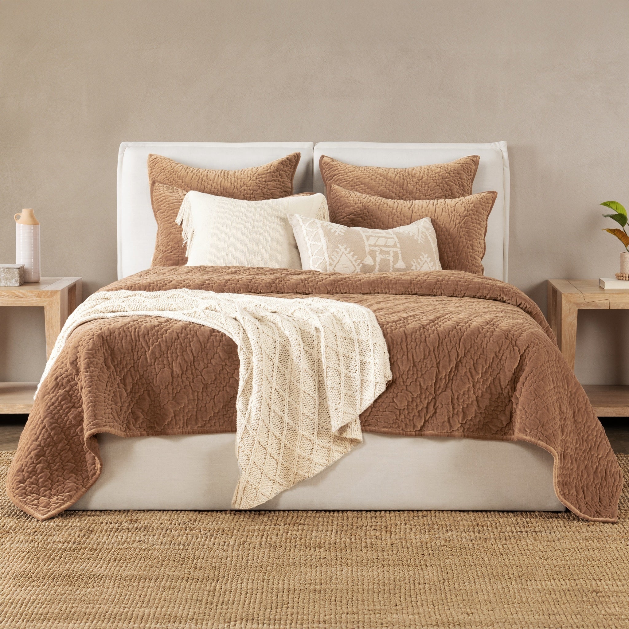 Elms Velvet Quilt Collection - Hazel - King / Set