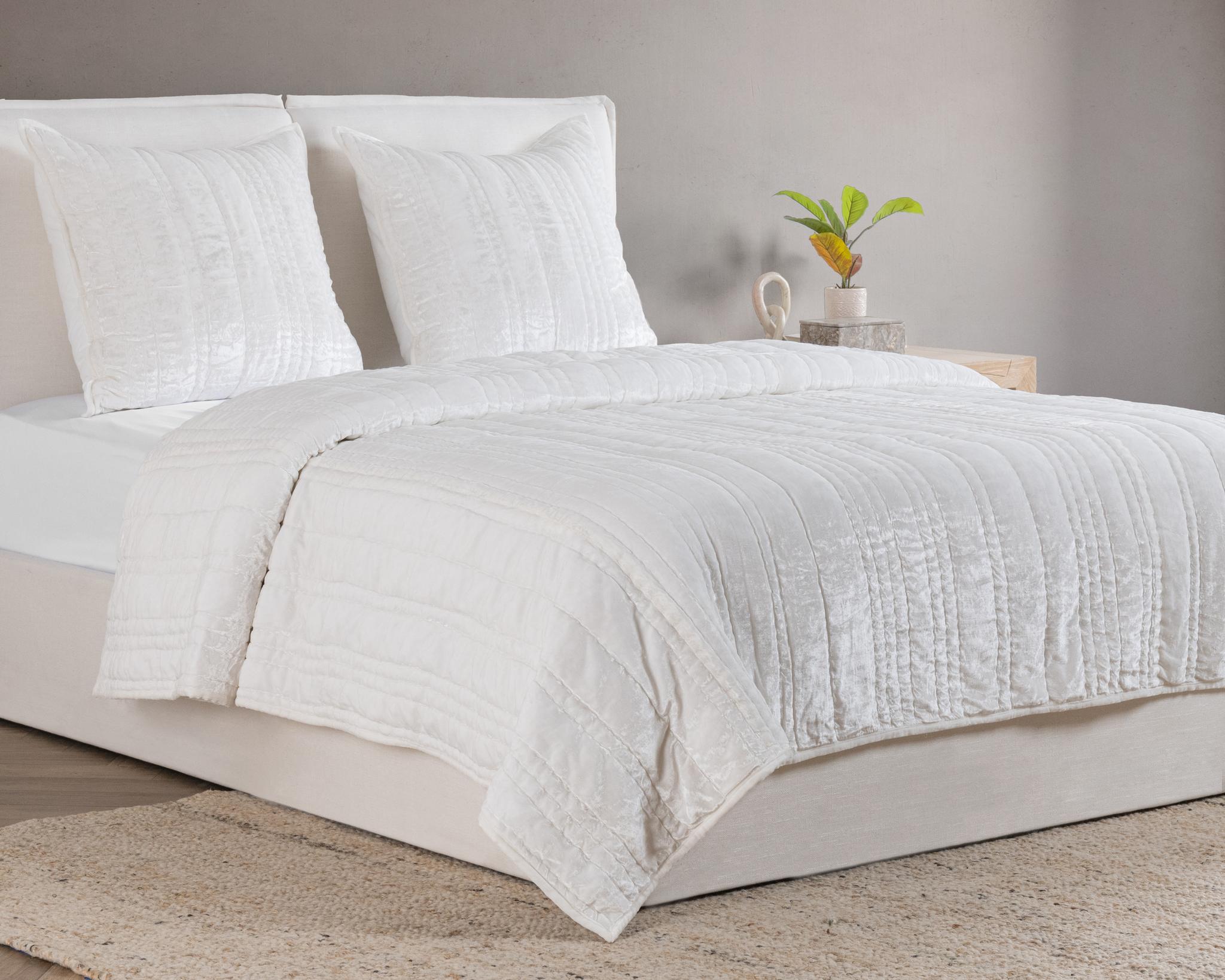 Seville Quilt Collection - Ivory - King / Set