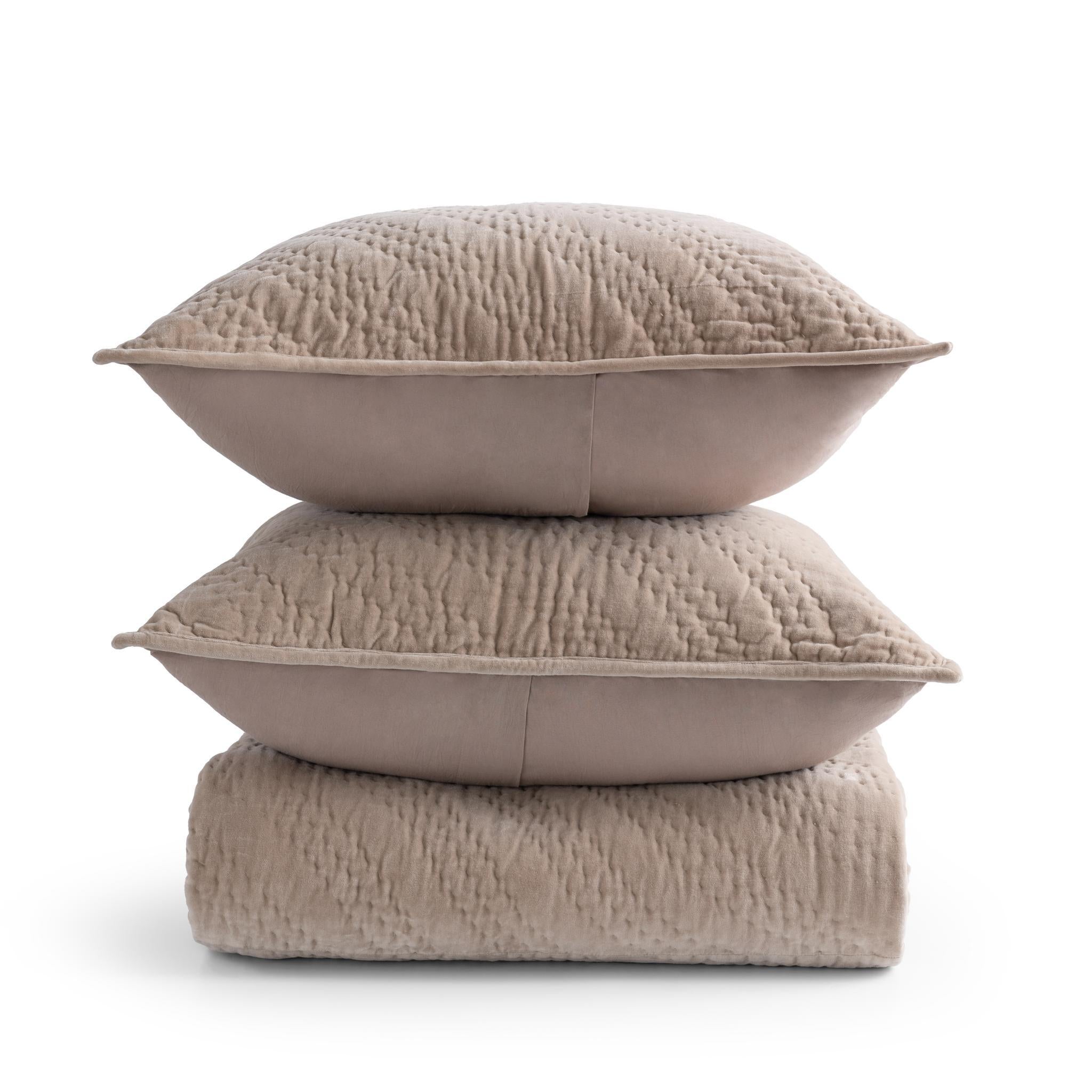Elms Velvet Quilt Collection - Velvet Pebble - King / Set