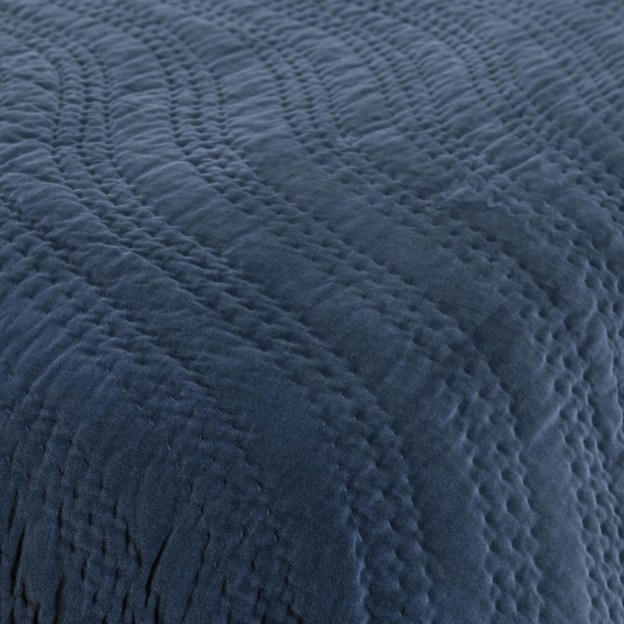 Elms Velvet Quilt Collection - Crisp Blue - King / Set