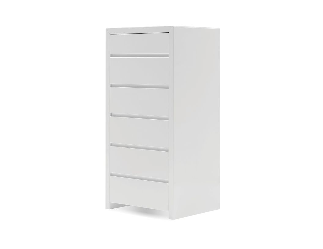 Blanche Chest