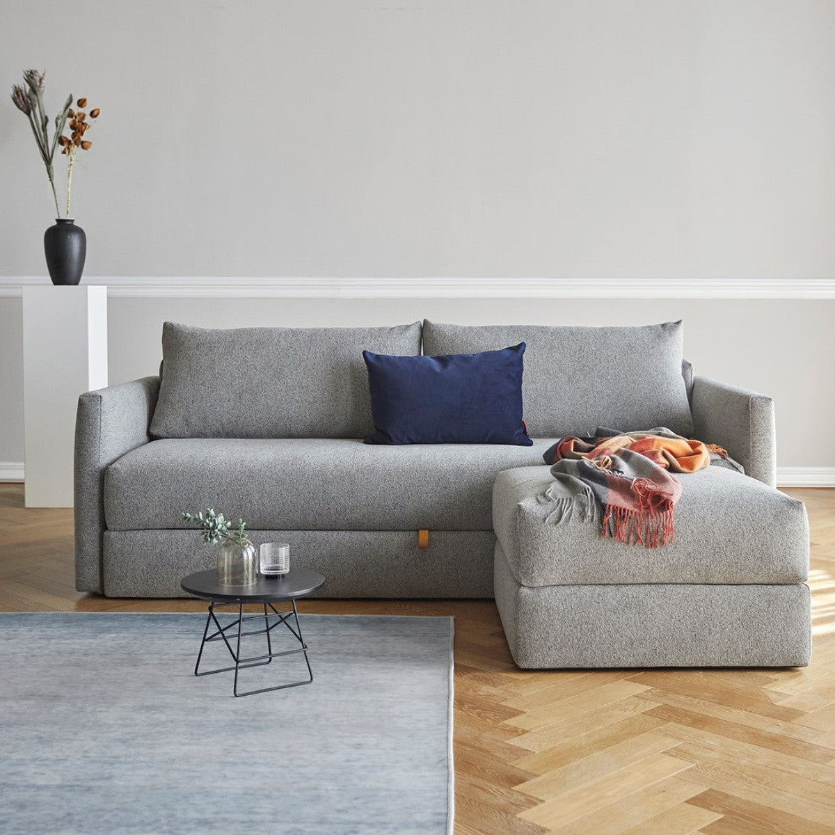 Cornila Upholstered Storage Ottoman 30"