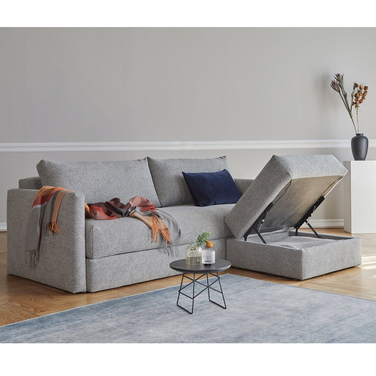 Cornila Upholstered Storage Ottoman 30"