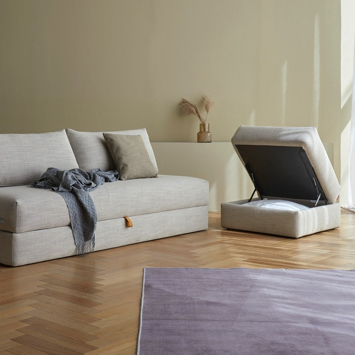 Cornila Upholstered Storage Ottoman 30"