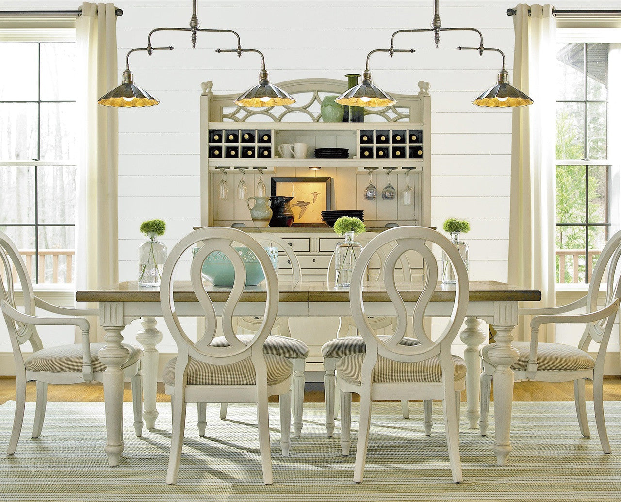 Country-Chic Maple Wood White Extending Dining Table - Driftwood