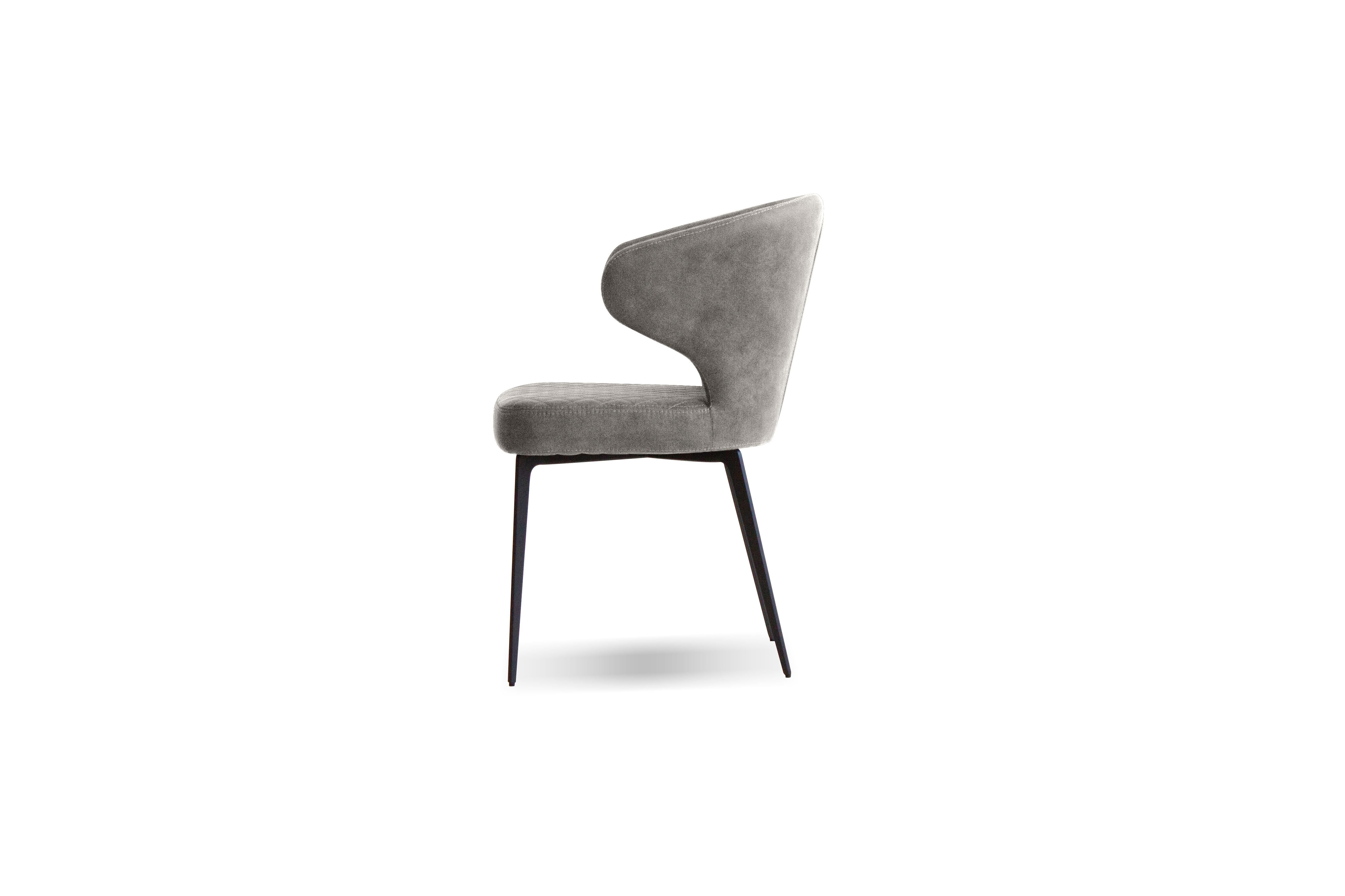Hug Dining Armchair