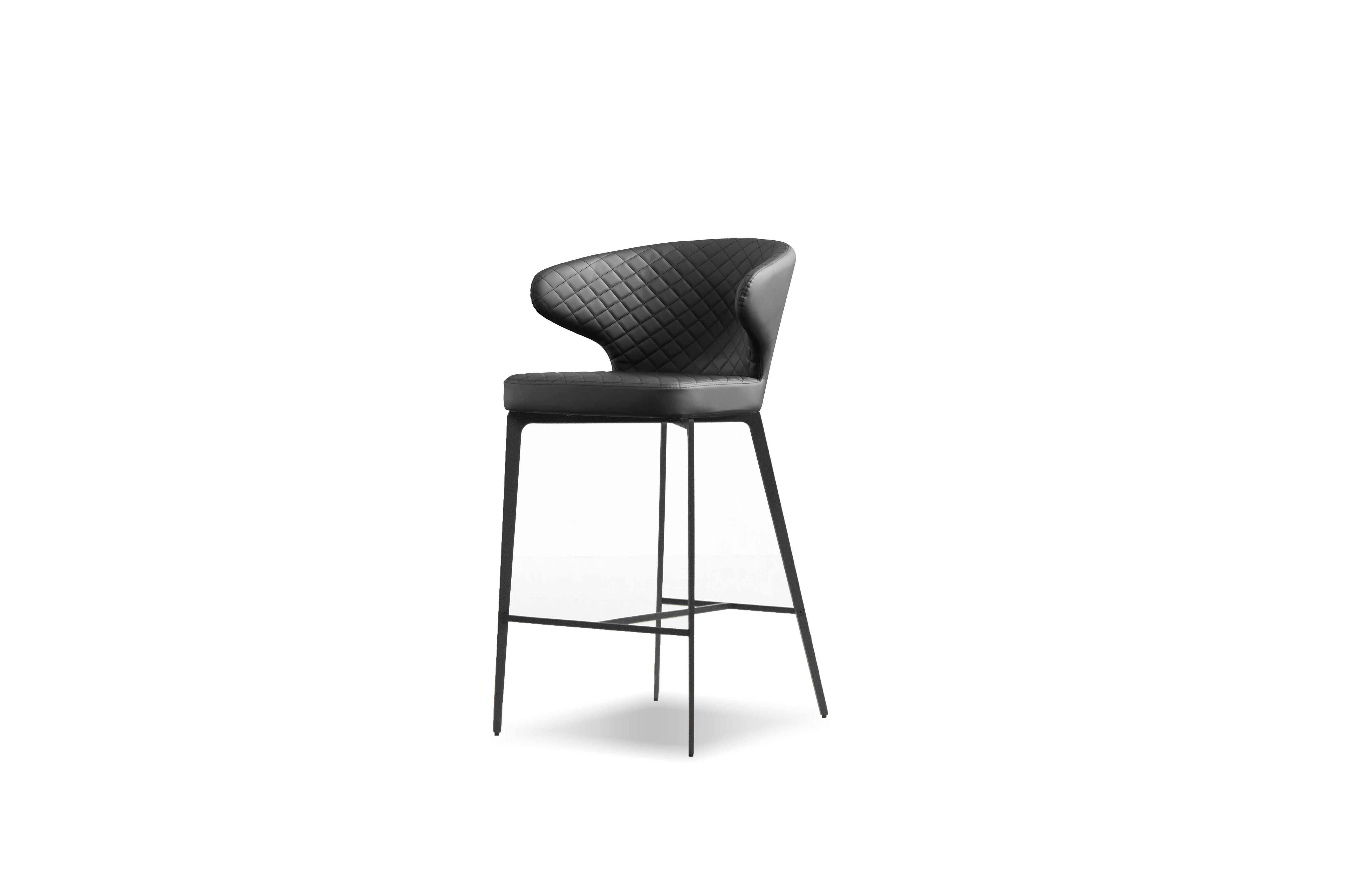 Hug Counter Stool