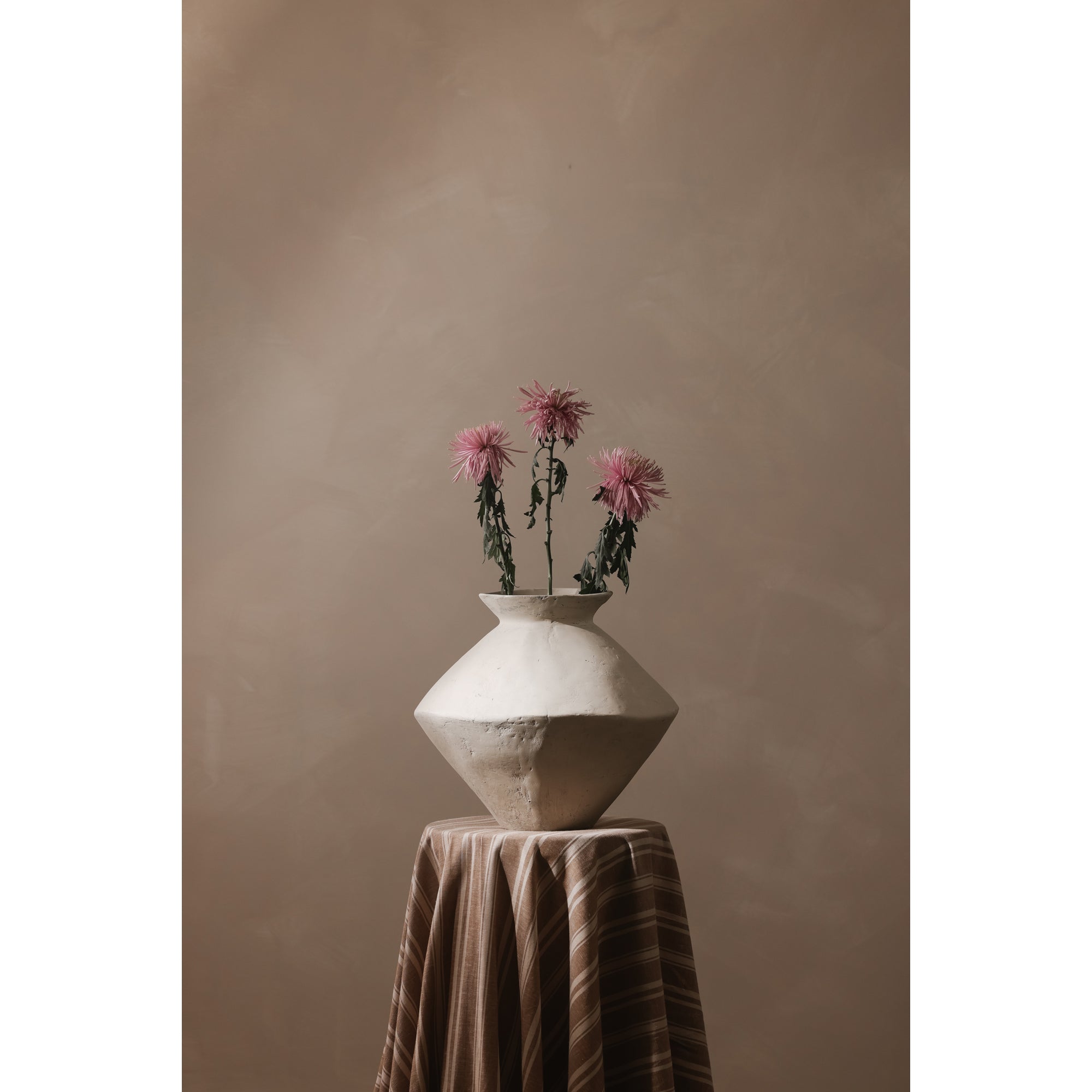 Raja Medium Decorative Vessel White by Moe's Home Collection - view 8