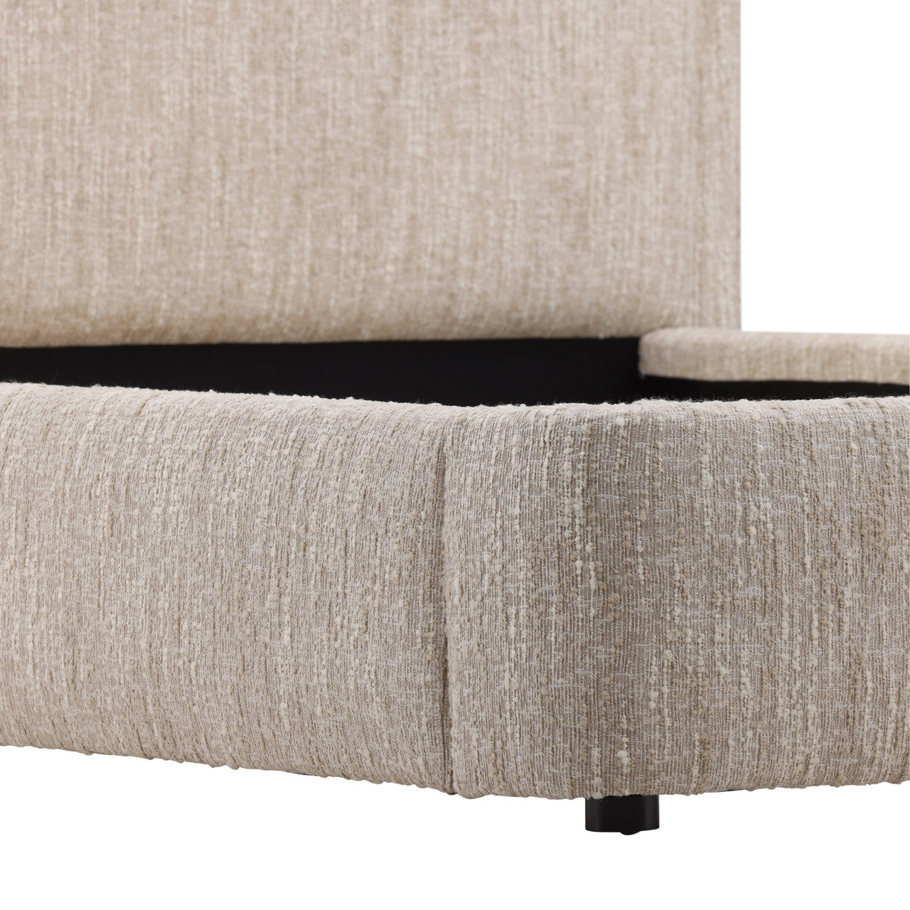 Champert Bed Queen Beige