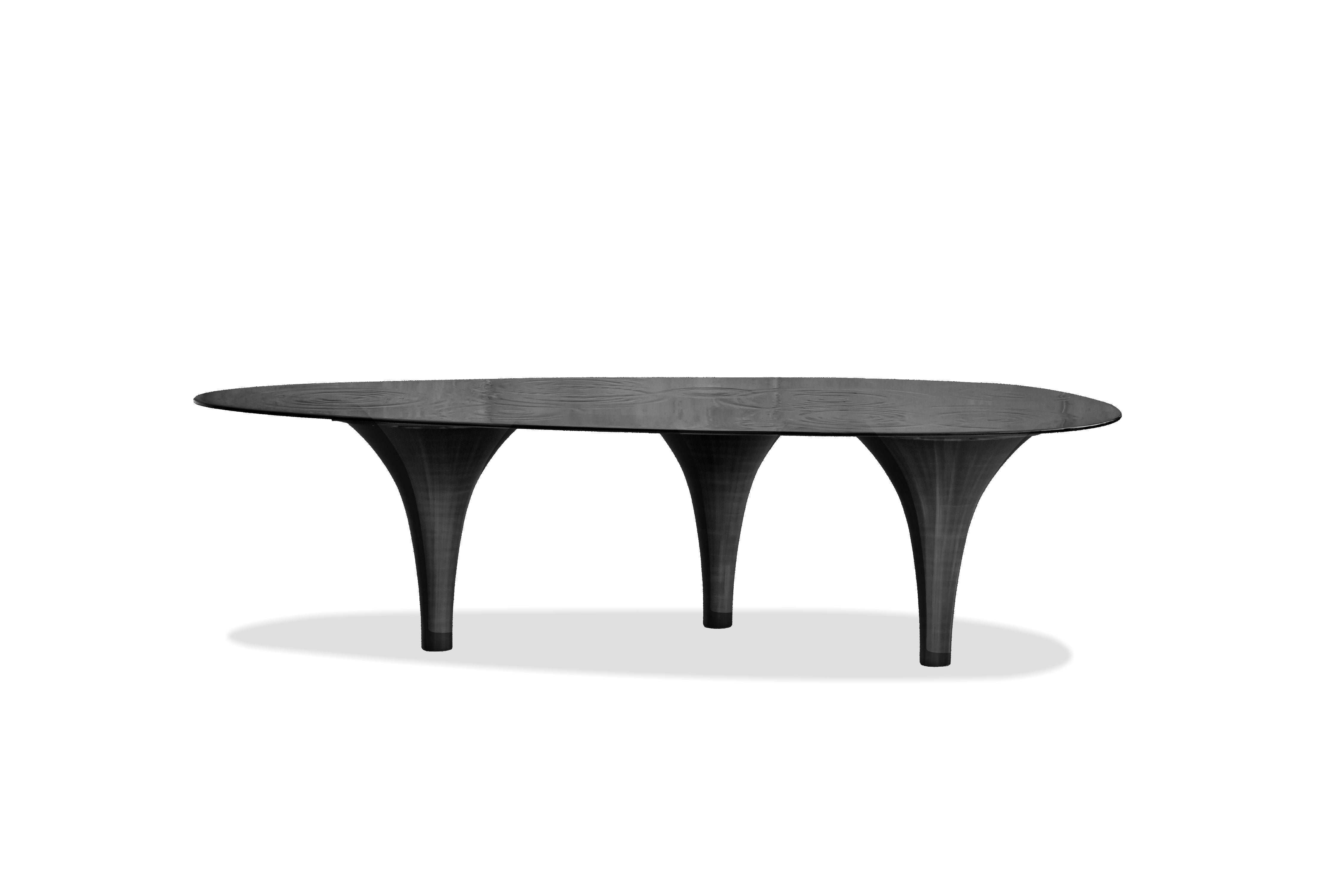 Heli Dining Table
