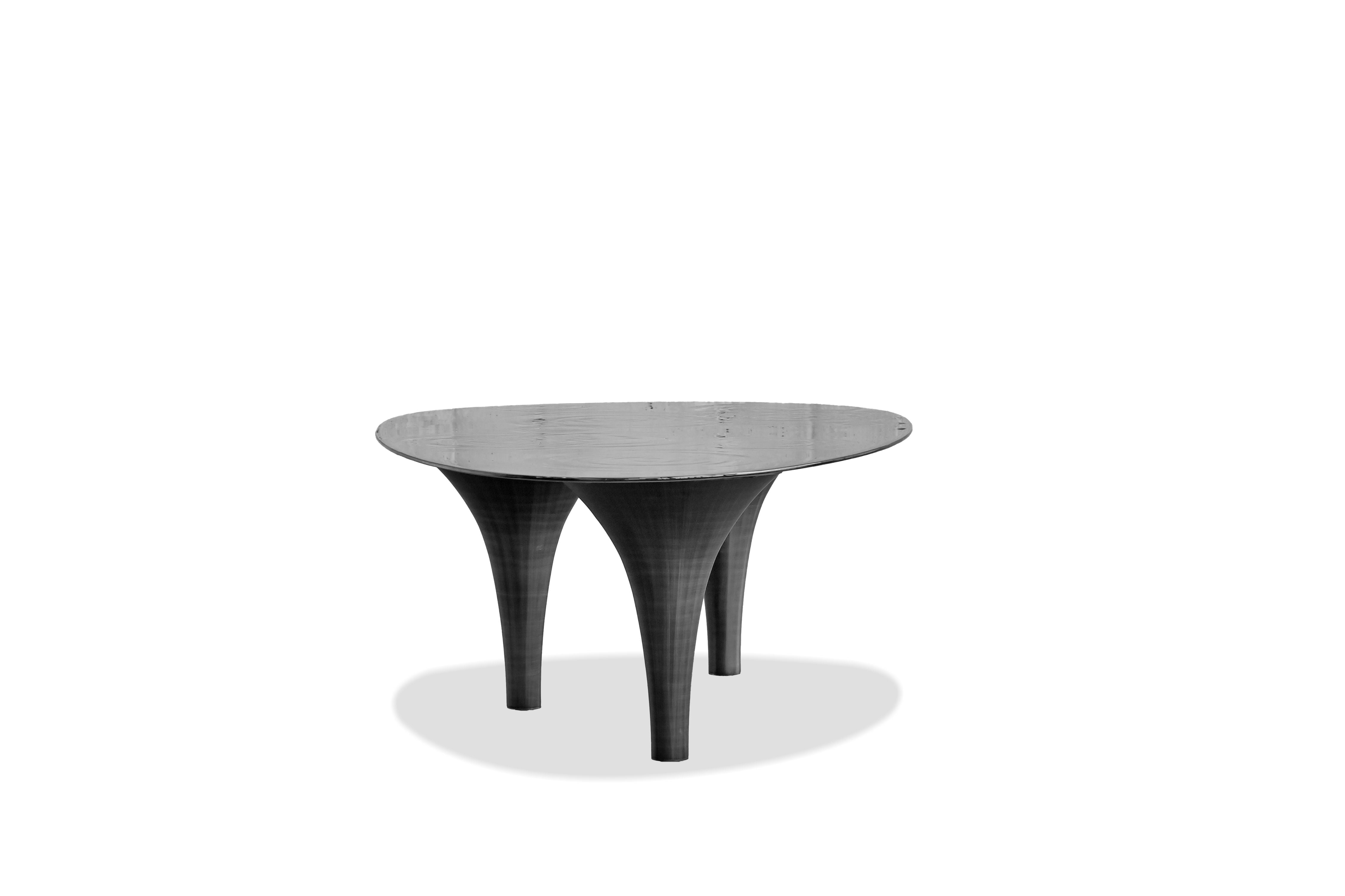 Heli Dining Table