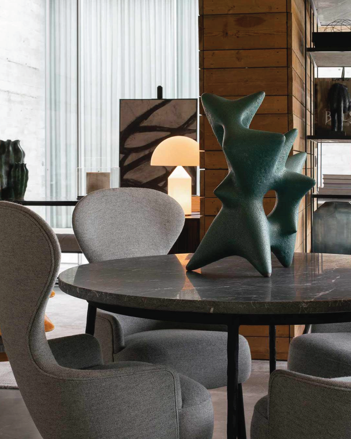 Kaii Dining Table