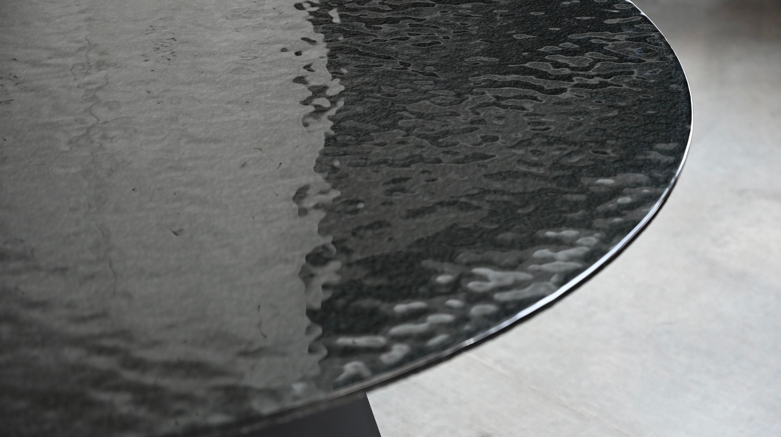 Orca Dining Table Round