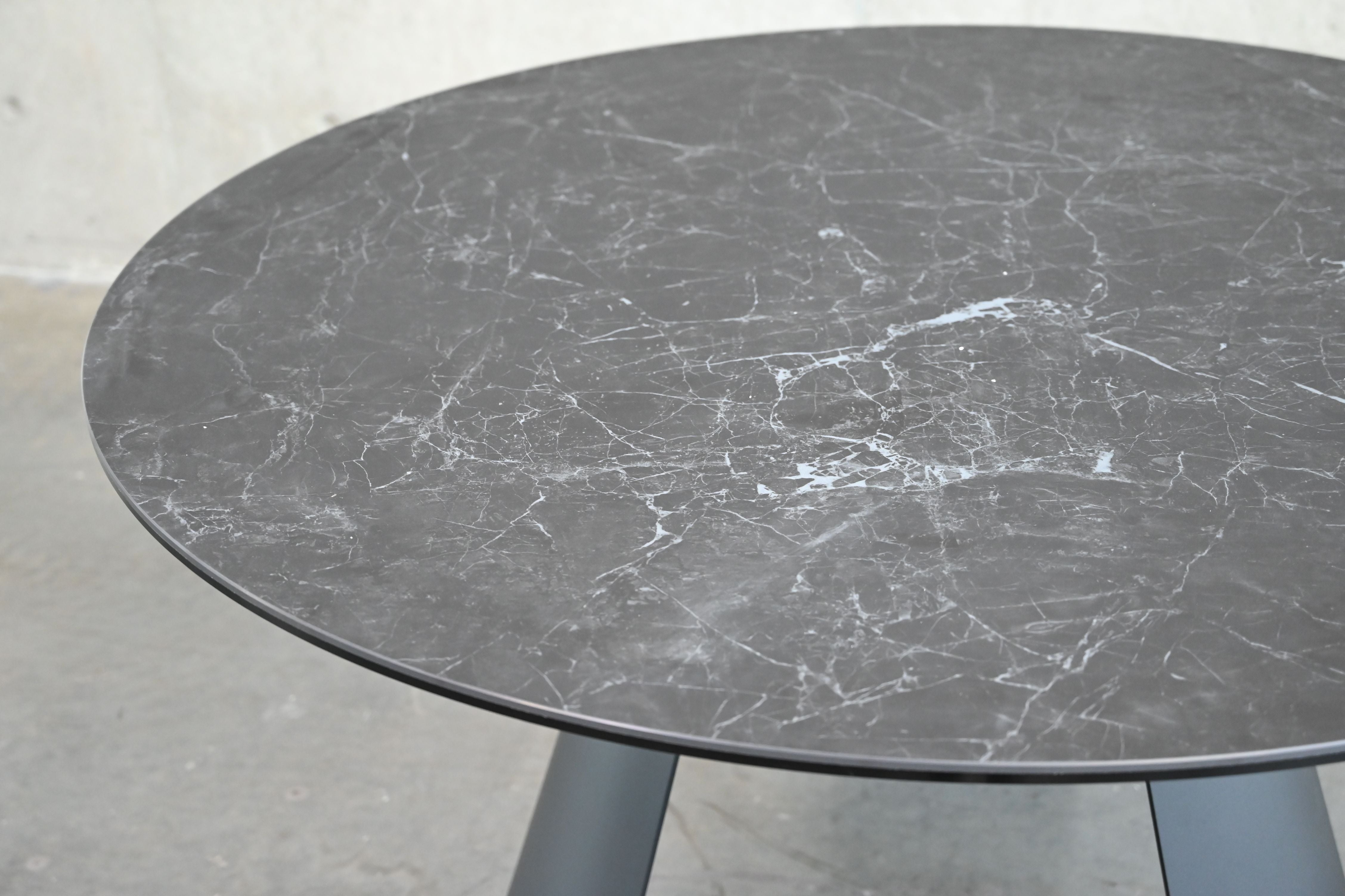 Palazzo Dining Table Round