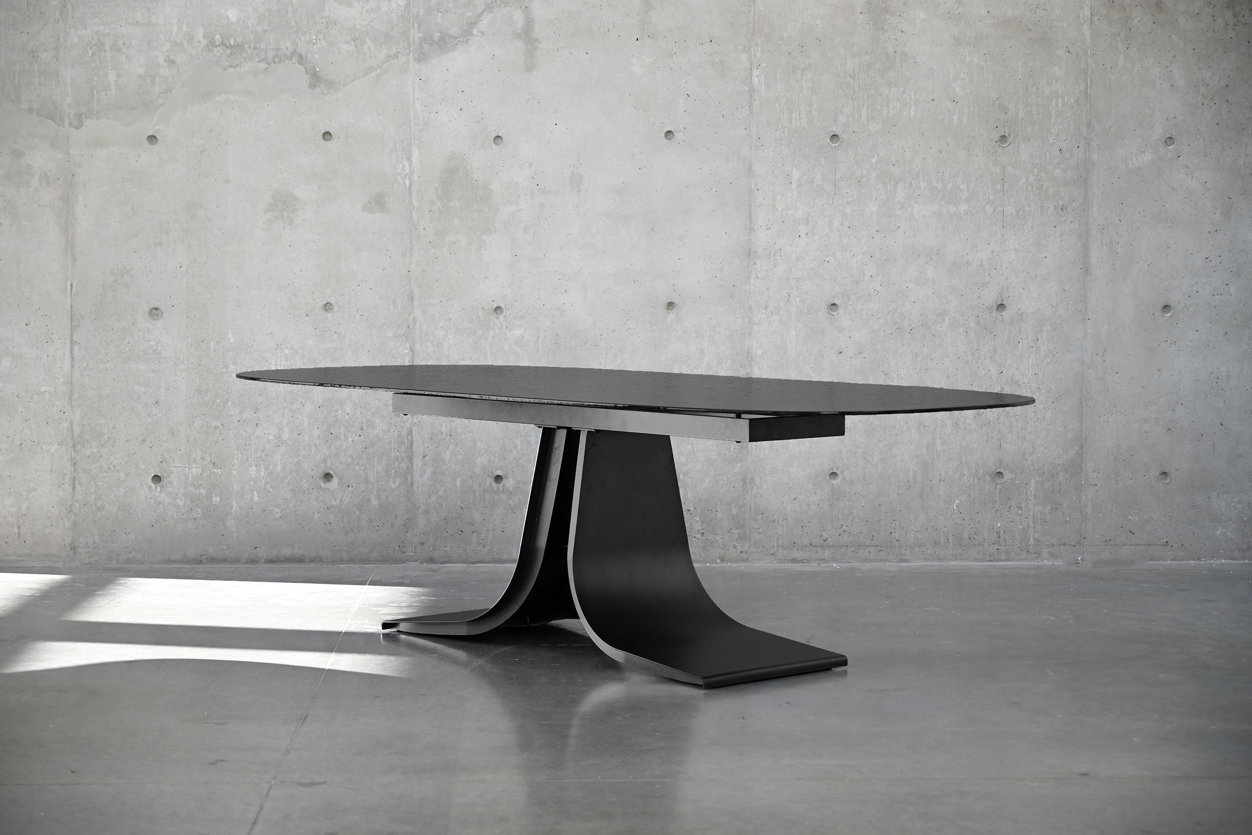 Ponza Dining Table Oval
