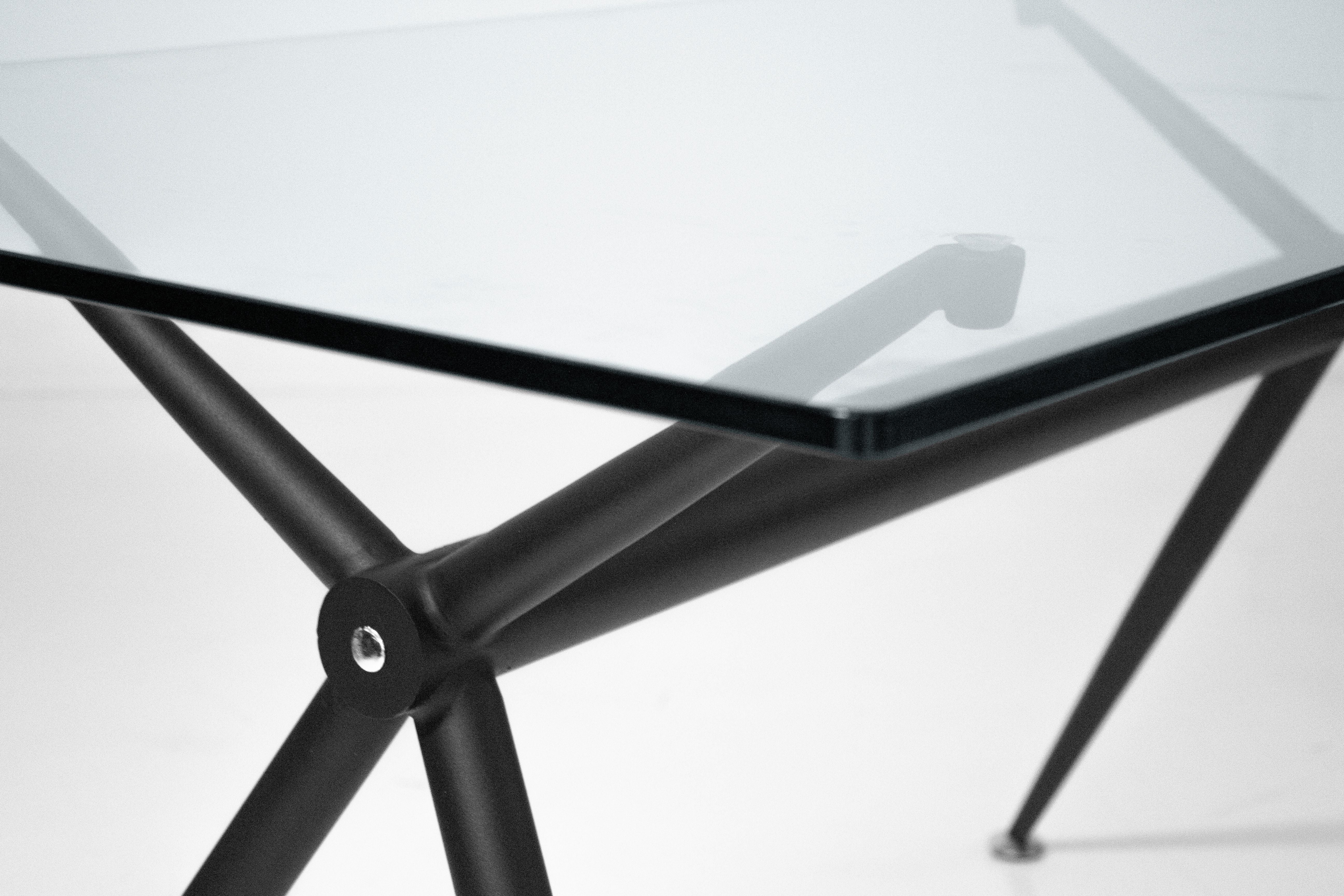 Stella Dining Table