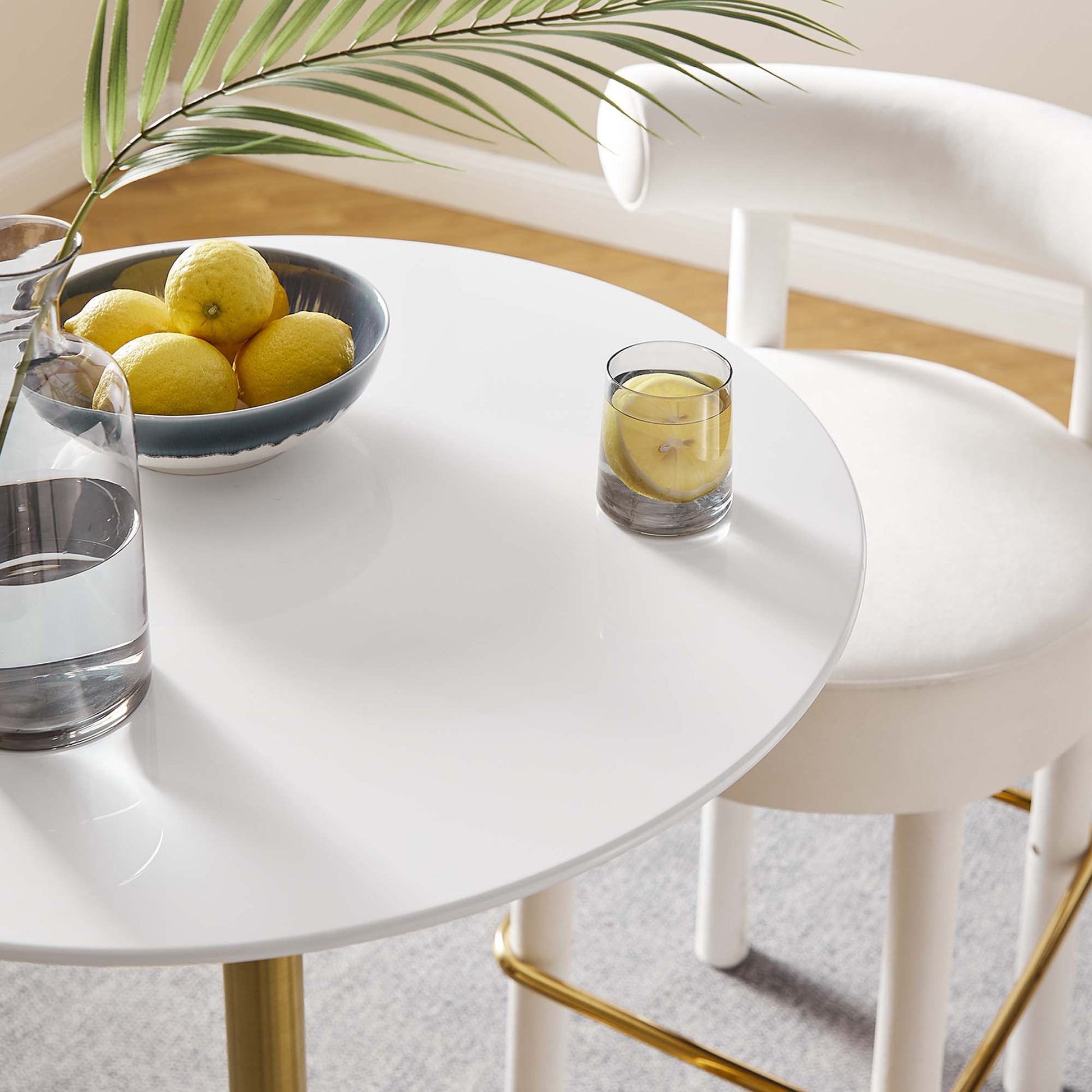 Lippa 28" Round Wood Bar Table