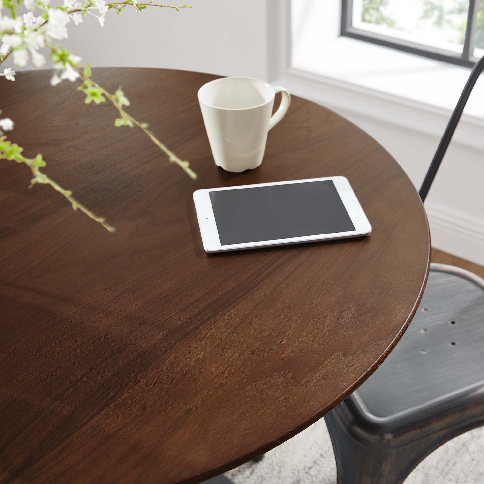 Lippa 36" Round Wood Dining Table