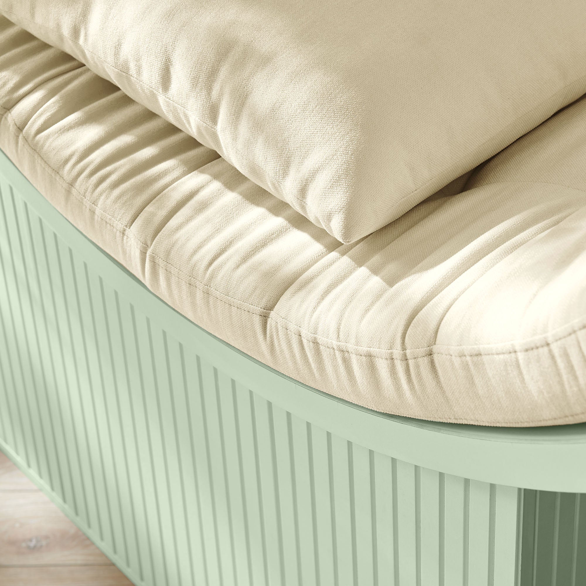 Aperture Round Alcove Accent Chair