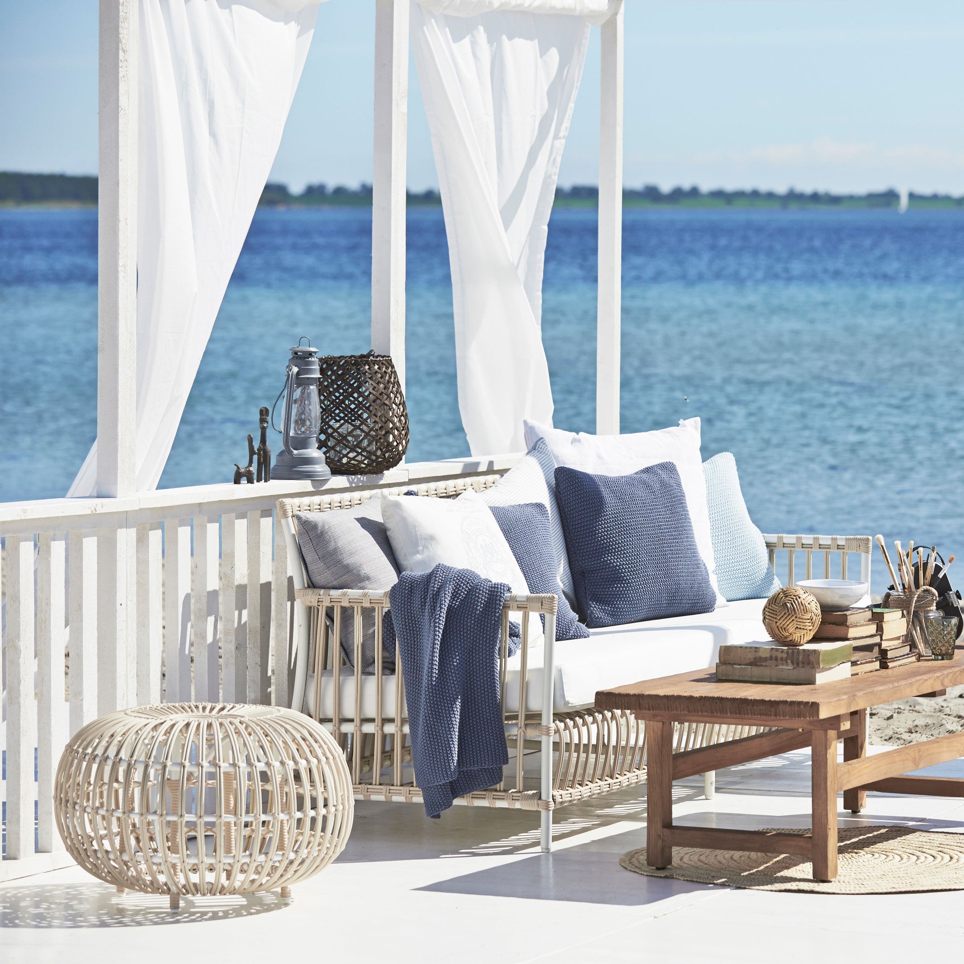 Franco Albini Small Ottoman Exterior by Sika Design - view 4